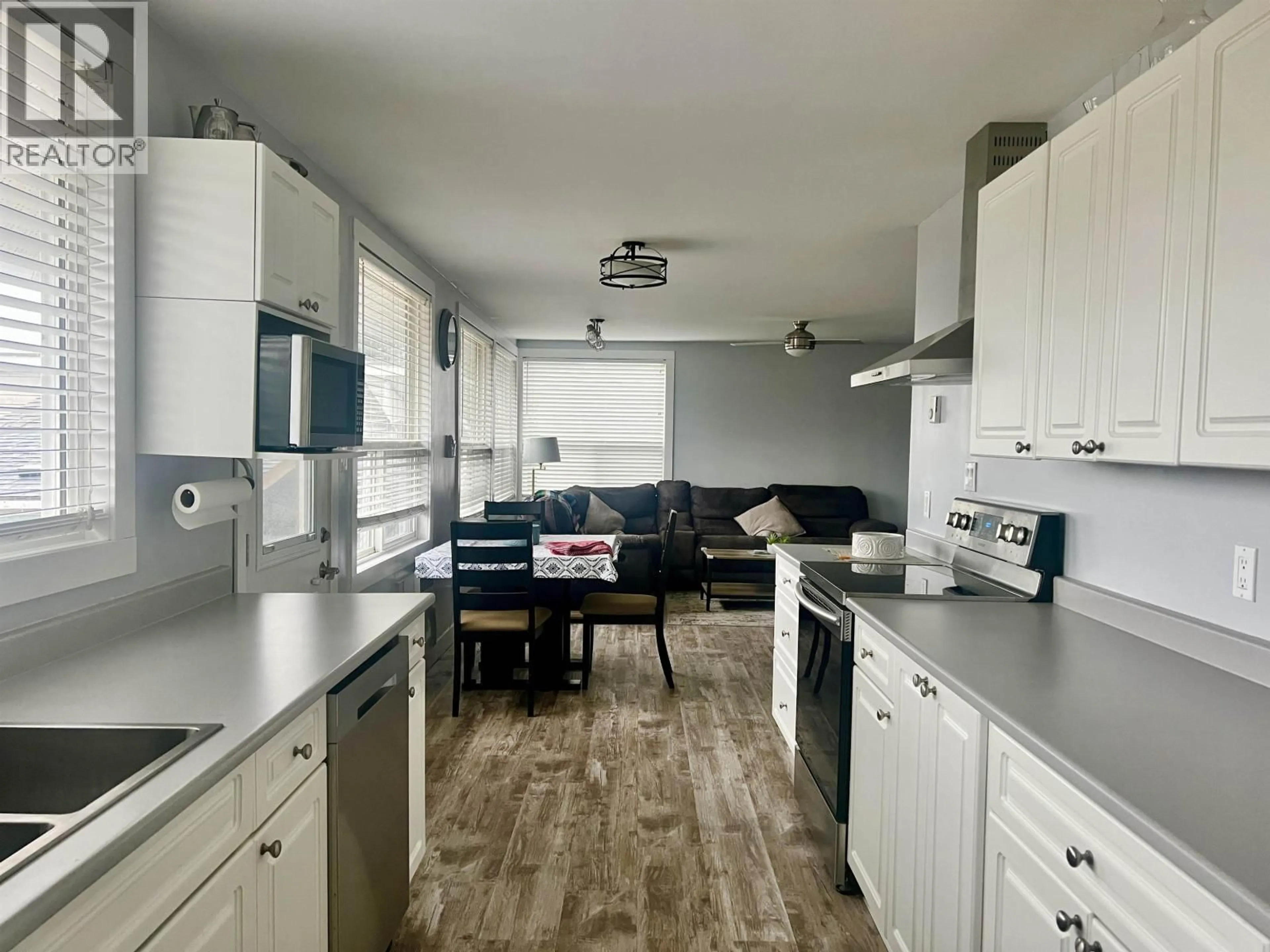 Open concept kitchen, unknown for 107 RALEY STREET, Kitimat British Columbia V8C1G9