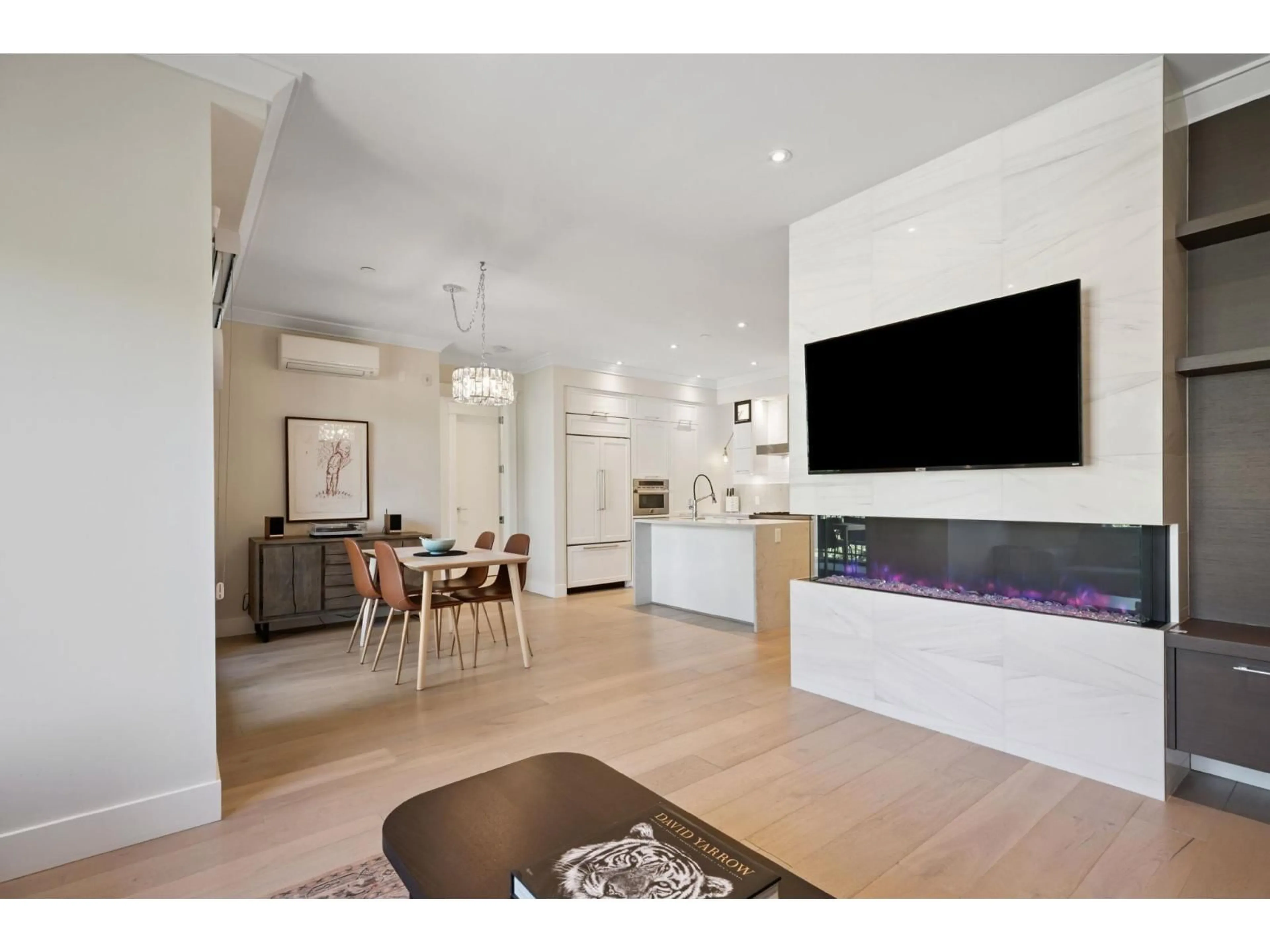 Home theater for 206 - 23189 FRANCIS AVENUE, Langley British Columbia V1M0G4