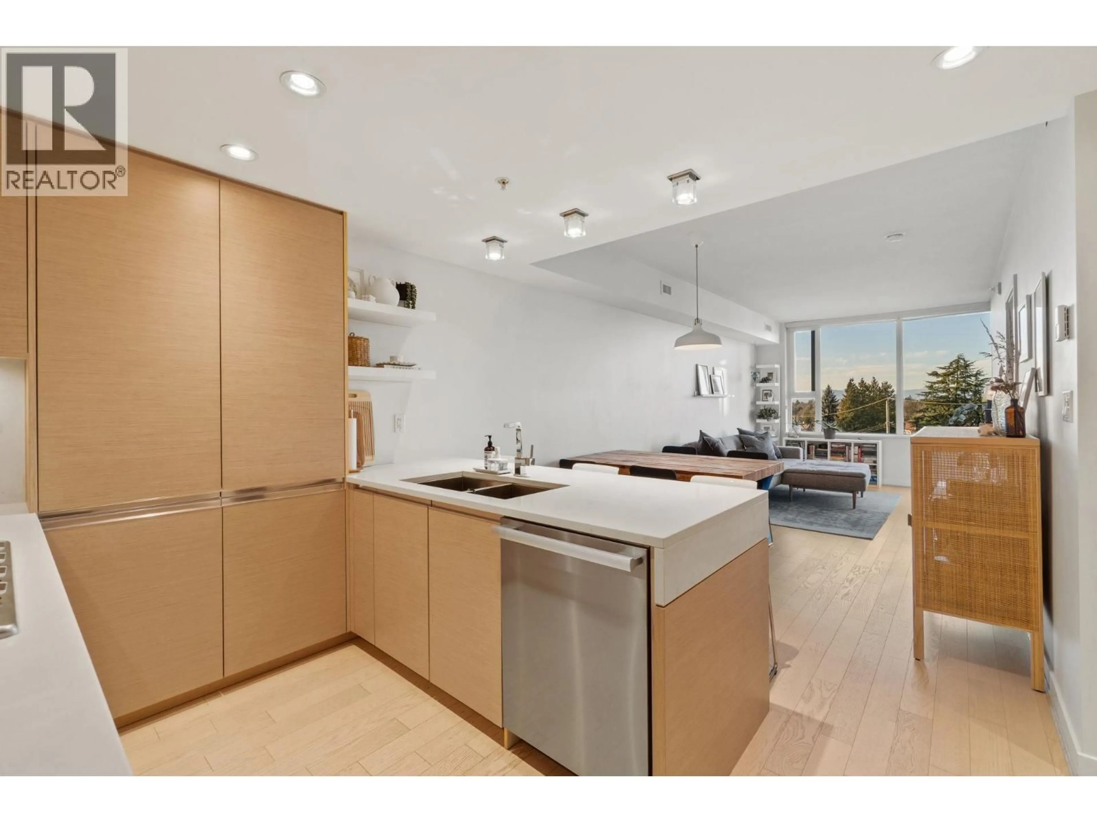 Open concept kitchen, unknown for 306 - 505 30TH AVENUE, Vancouver British Columbia V5Z0G4