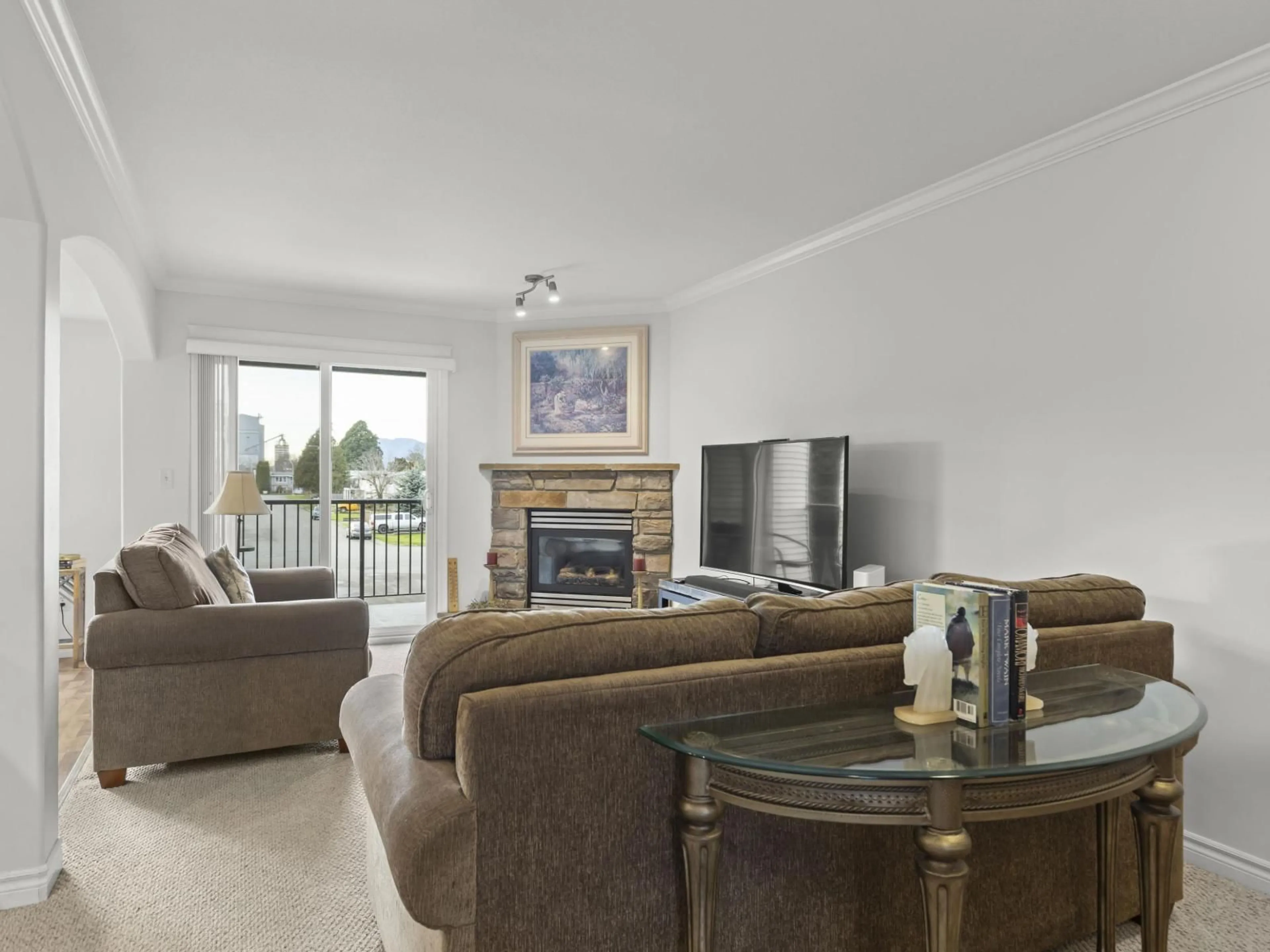 Living room with furniture, unknown for 87 - 8881 WALTERS STREET, Chilliwack British Columbia V2P8E9