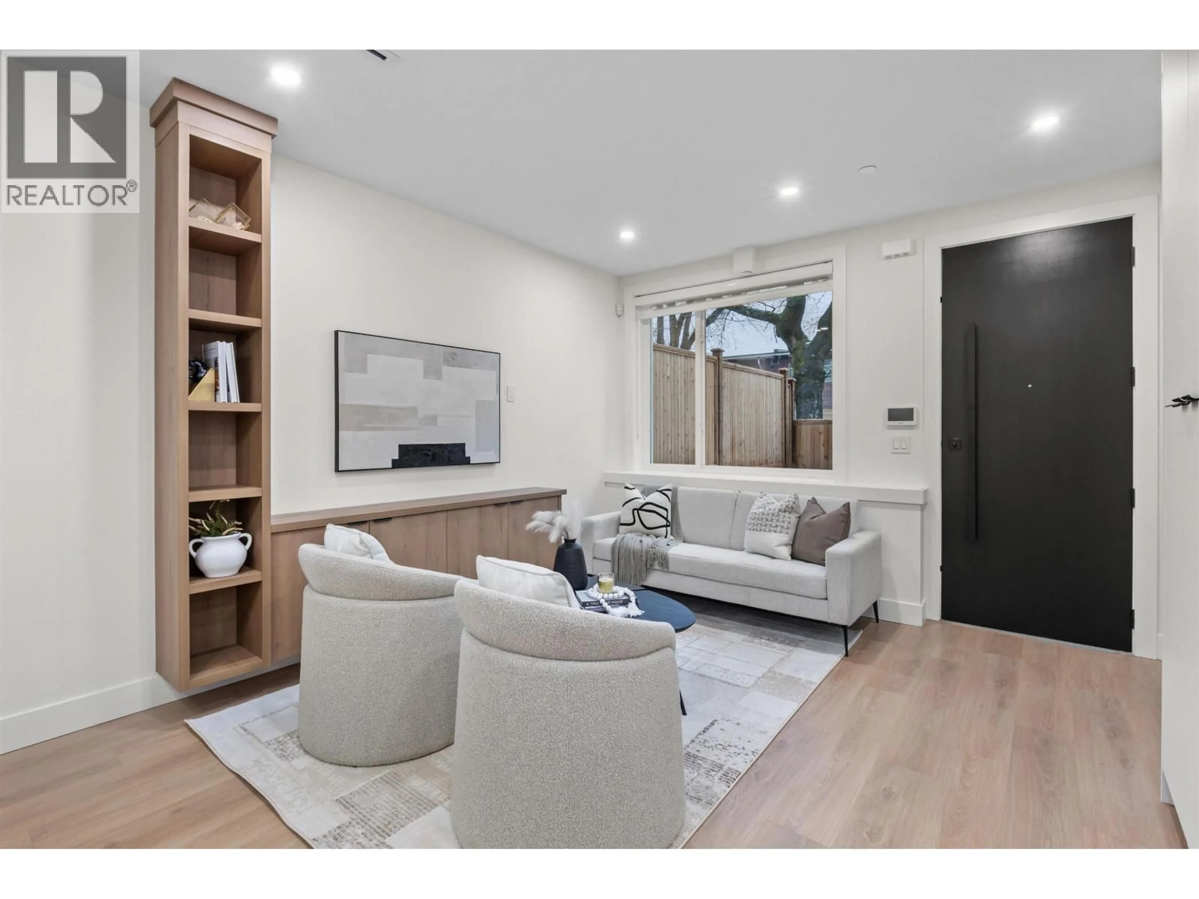 Living room with furniture, unknown for 1 - 435 47TH AVENUE, Vancouver British Columbia V5W2B3