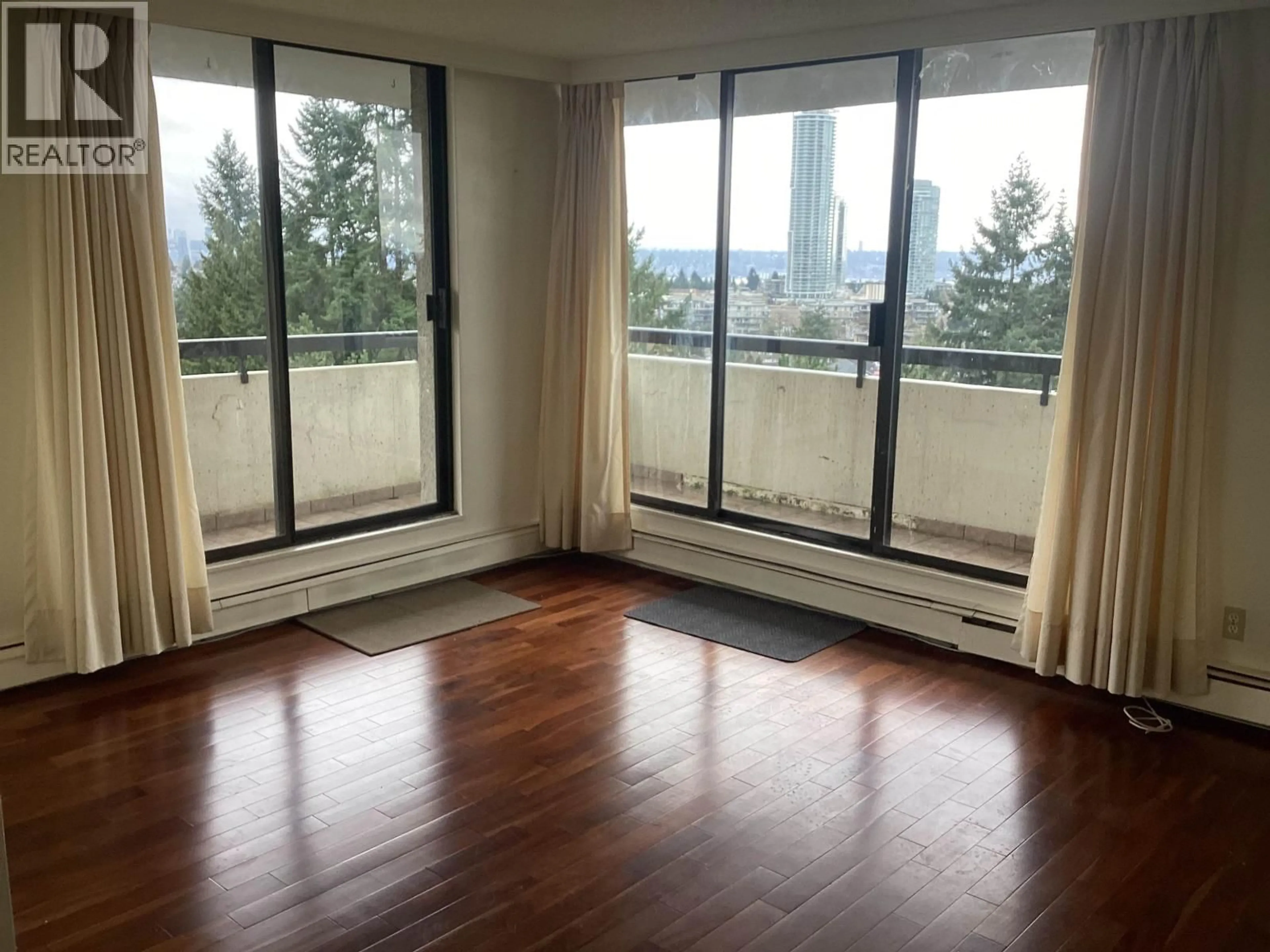 A pic of a room for 802 - 7171 BERESFORD STREET, Burnaby British Columbia V5E3Z8