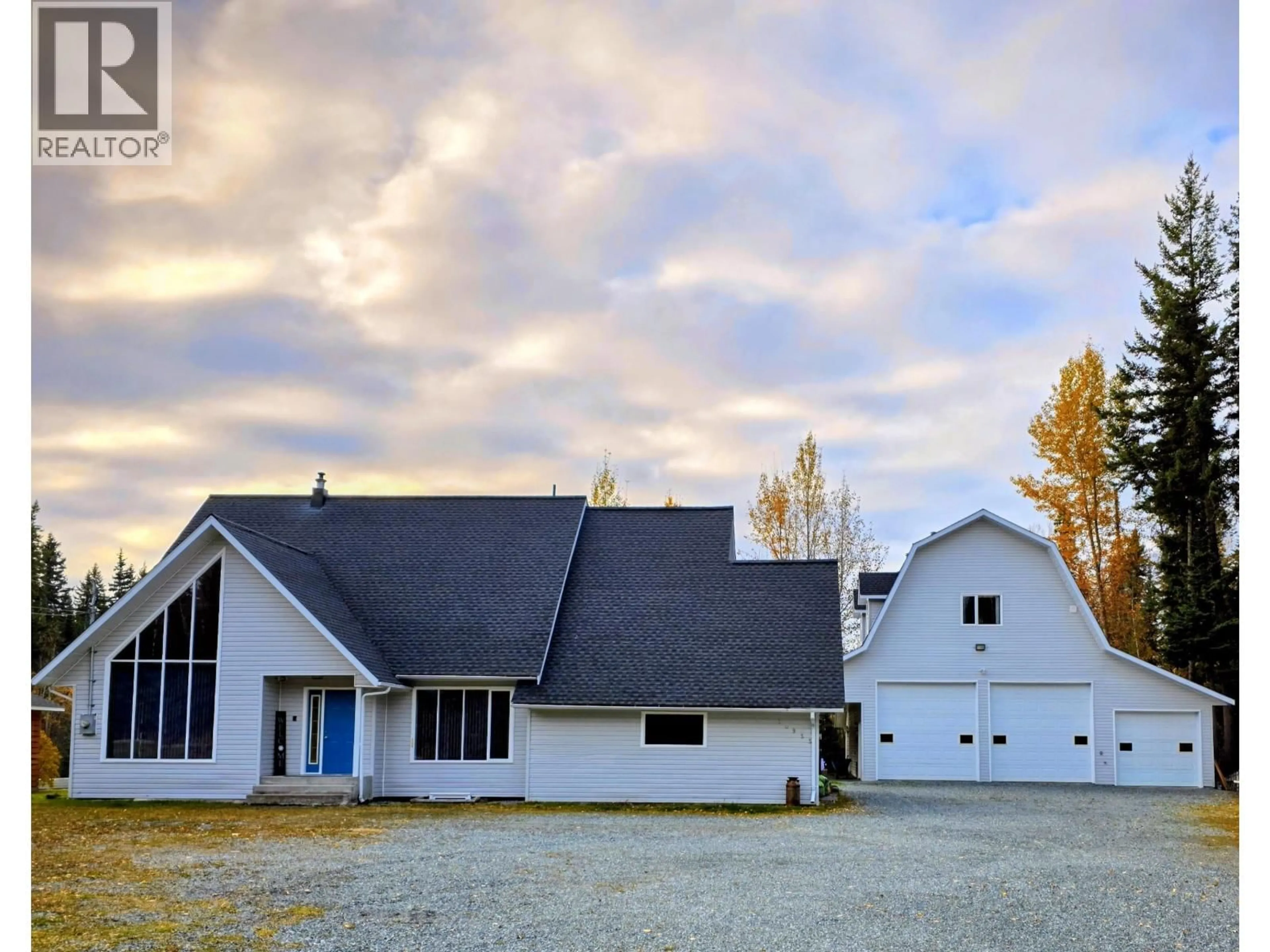 A pic from outside/outdoor area/front of a property/back of a property/a pic from drone, unknown for 10955 CHARLES DRIVE, Prince George British Columbia V2N6V8