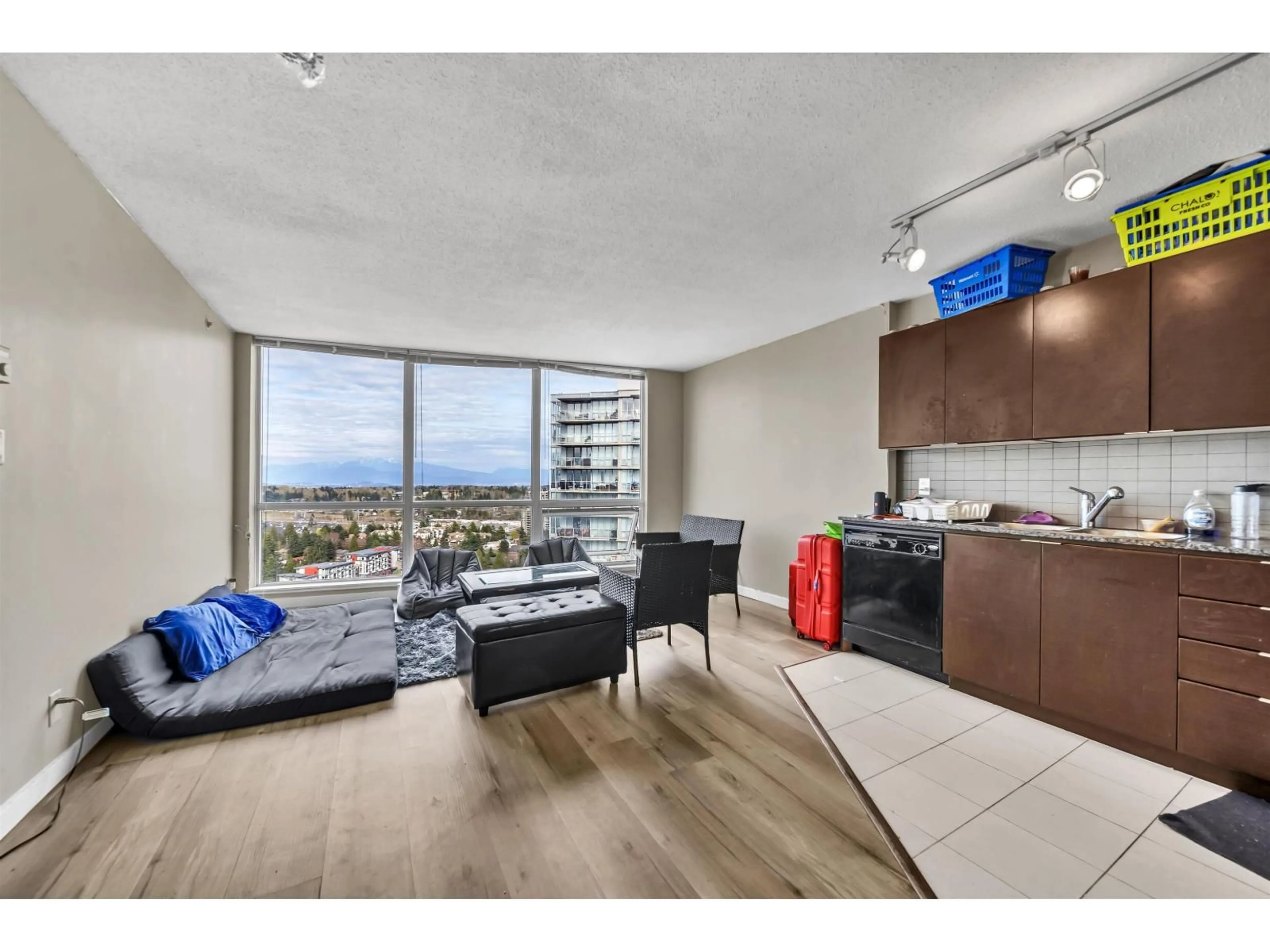 Living room with furniture, unknown for 3306 - 13618 100 AVENUE, Surrey British Columbia V3T0A8