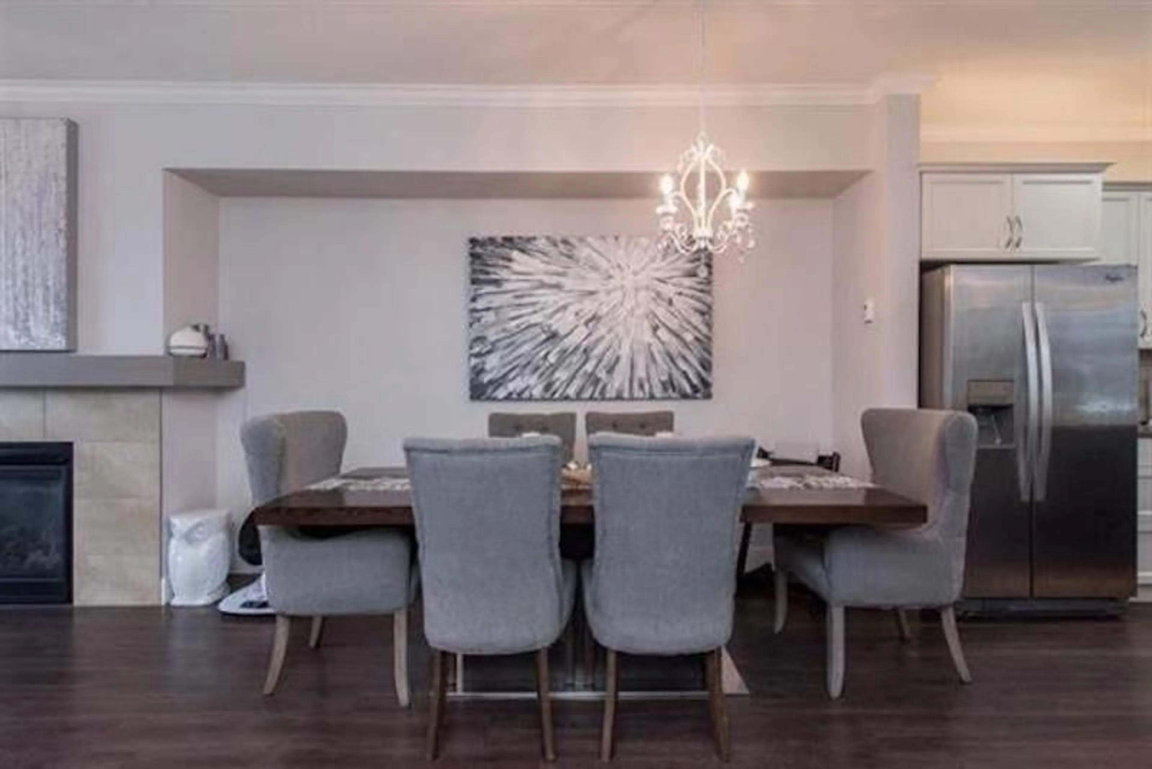 Dining room, wood/laminate floor for 22 - 46570 MACKEN AVENUE, Chilliwack British Columbia V2P0G2