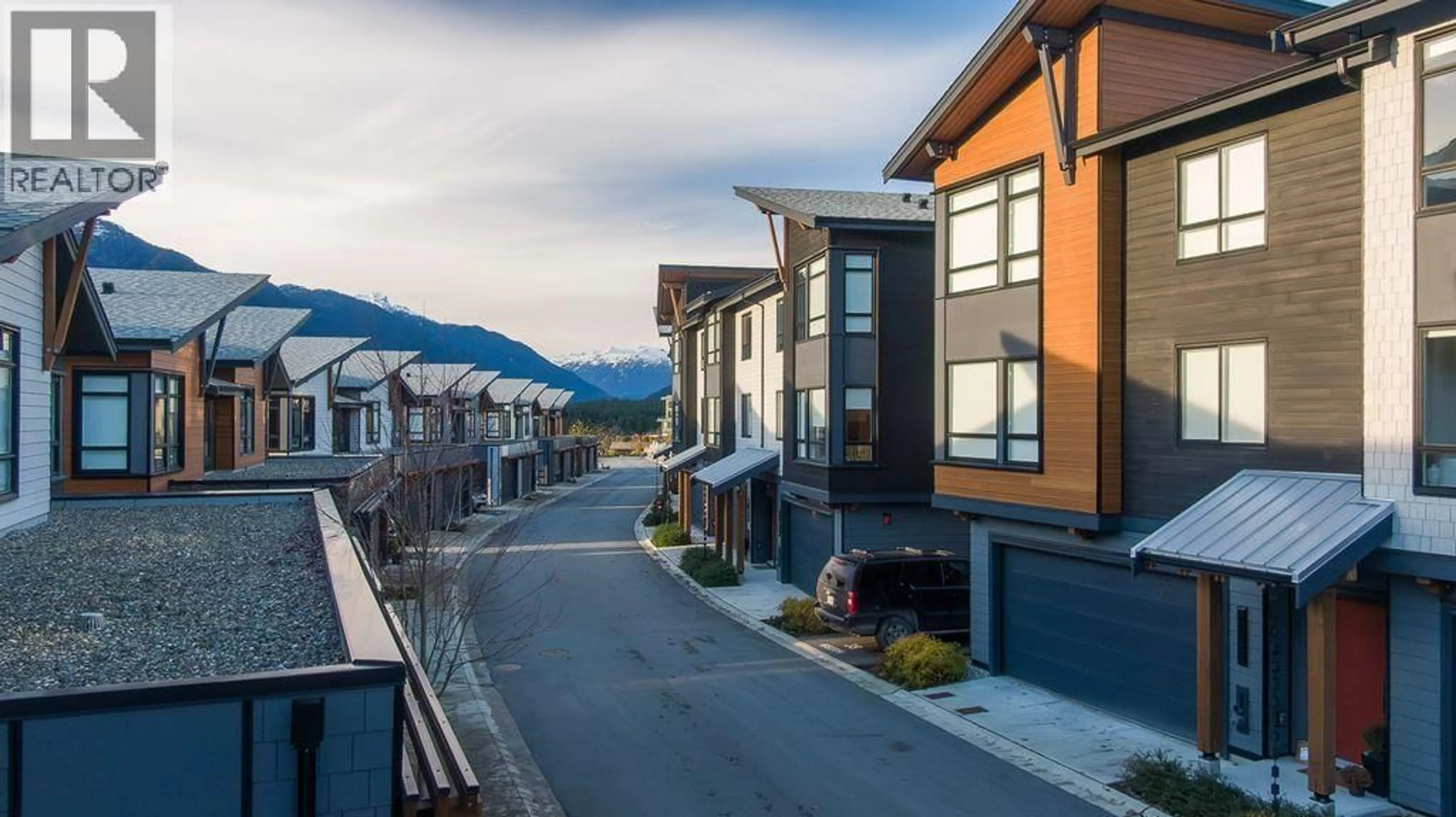 Unknown for 41224 HIGHLINE PLACE, Squamish British Columbia V8B1C2