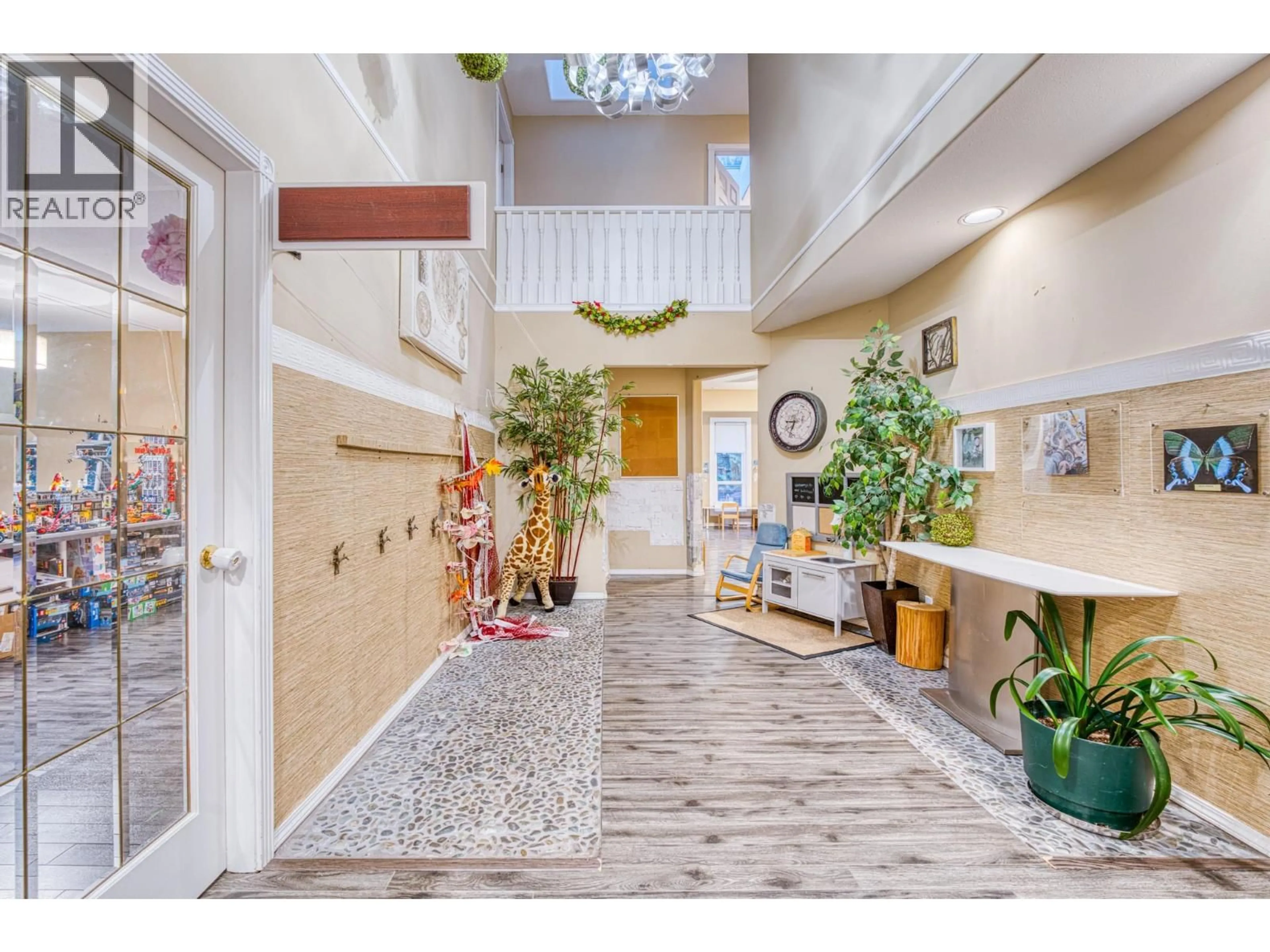 Unknown for 10800 ROCHDALE DRIVE, Richmond British Columbia V7A3N6