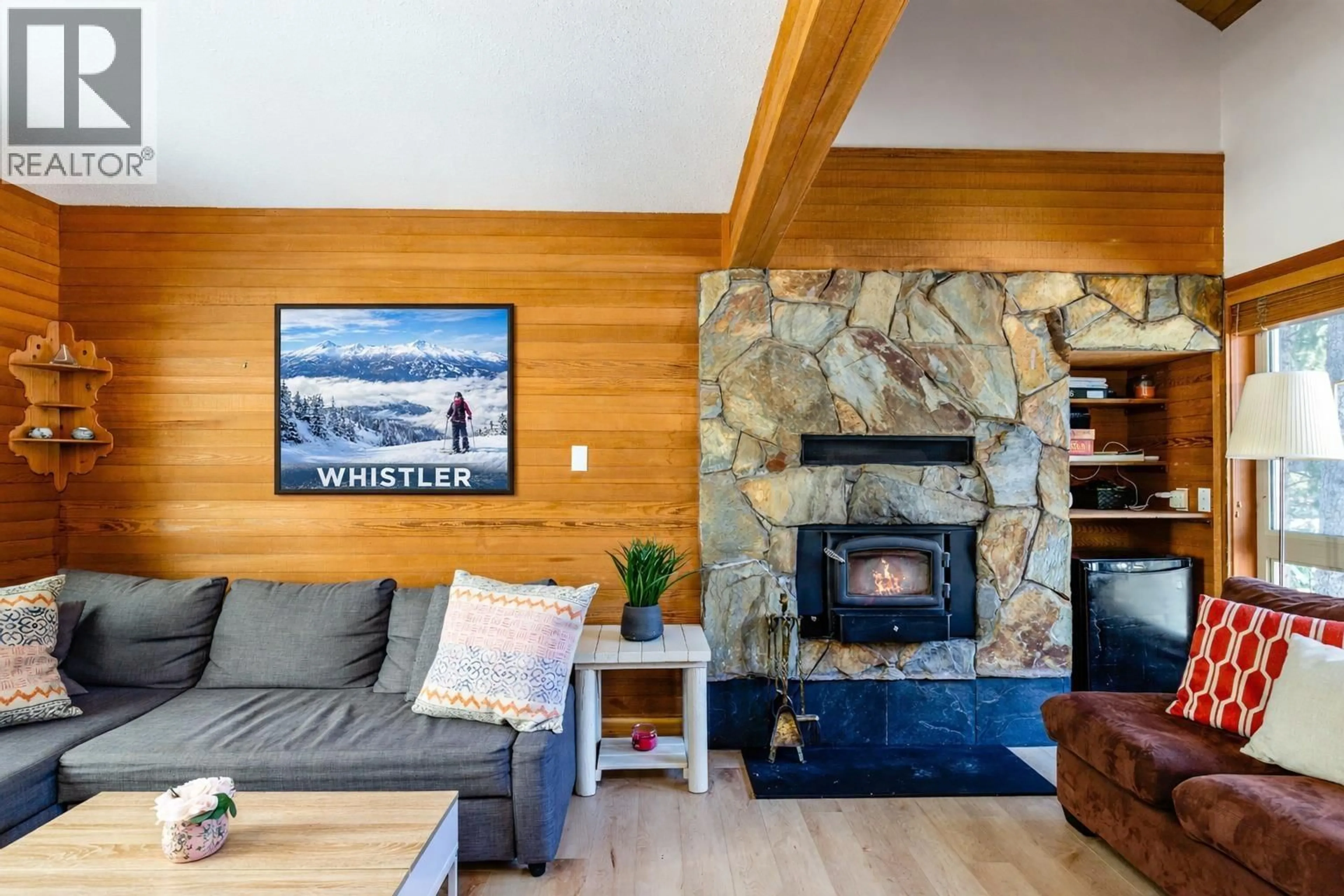 Living room with furniture, wood/laminate floor for 18 - 6125 EAGLE DRIVE, Whistler British Columbia V8E0W3