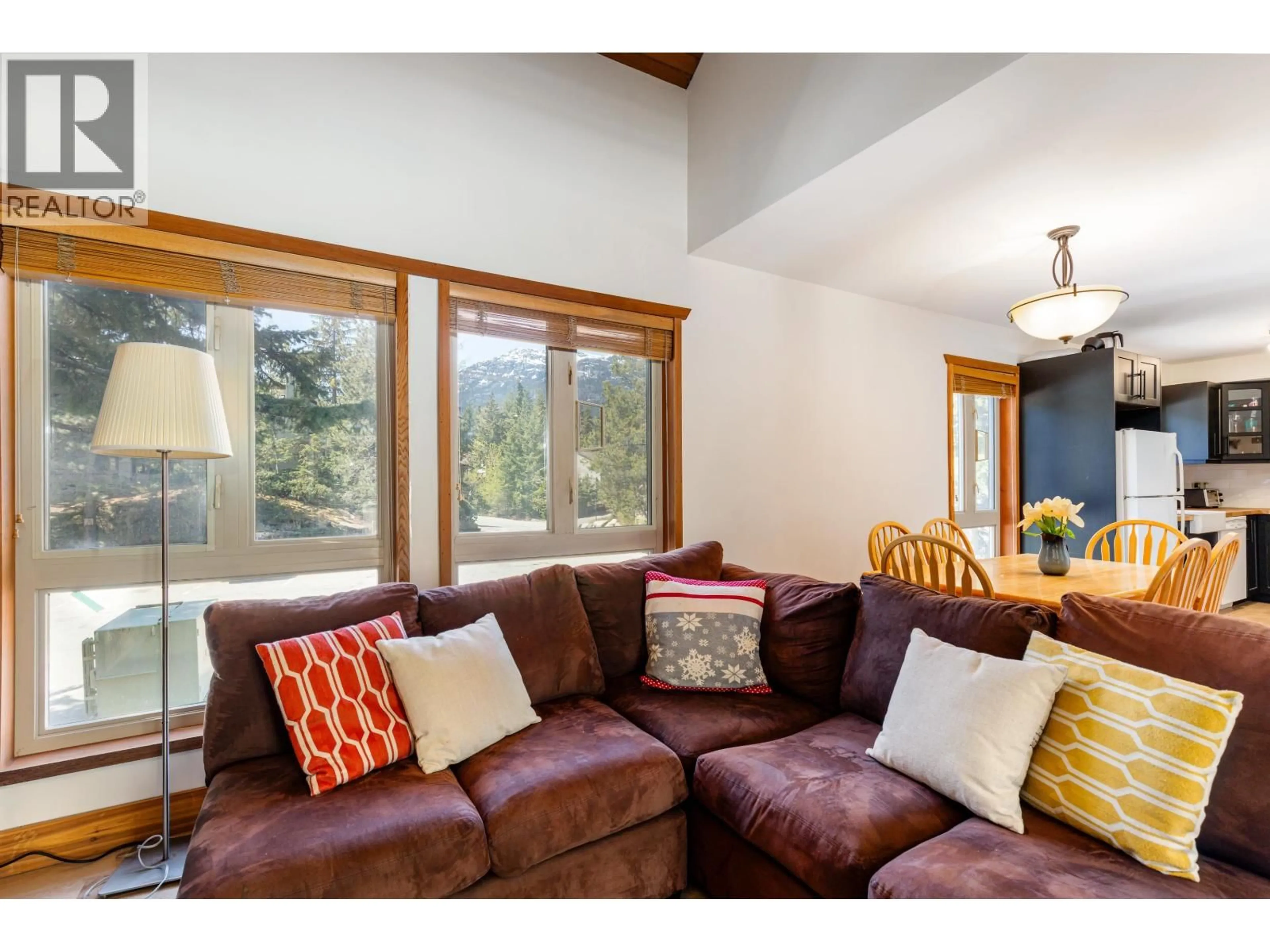 Living room with furniture, wood/laminate floor for 18 - 6125 EAGLE DRIVE, Whistler British Columbia V8E0W3