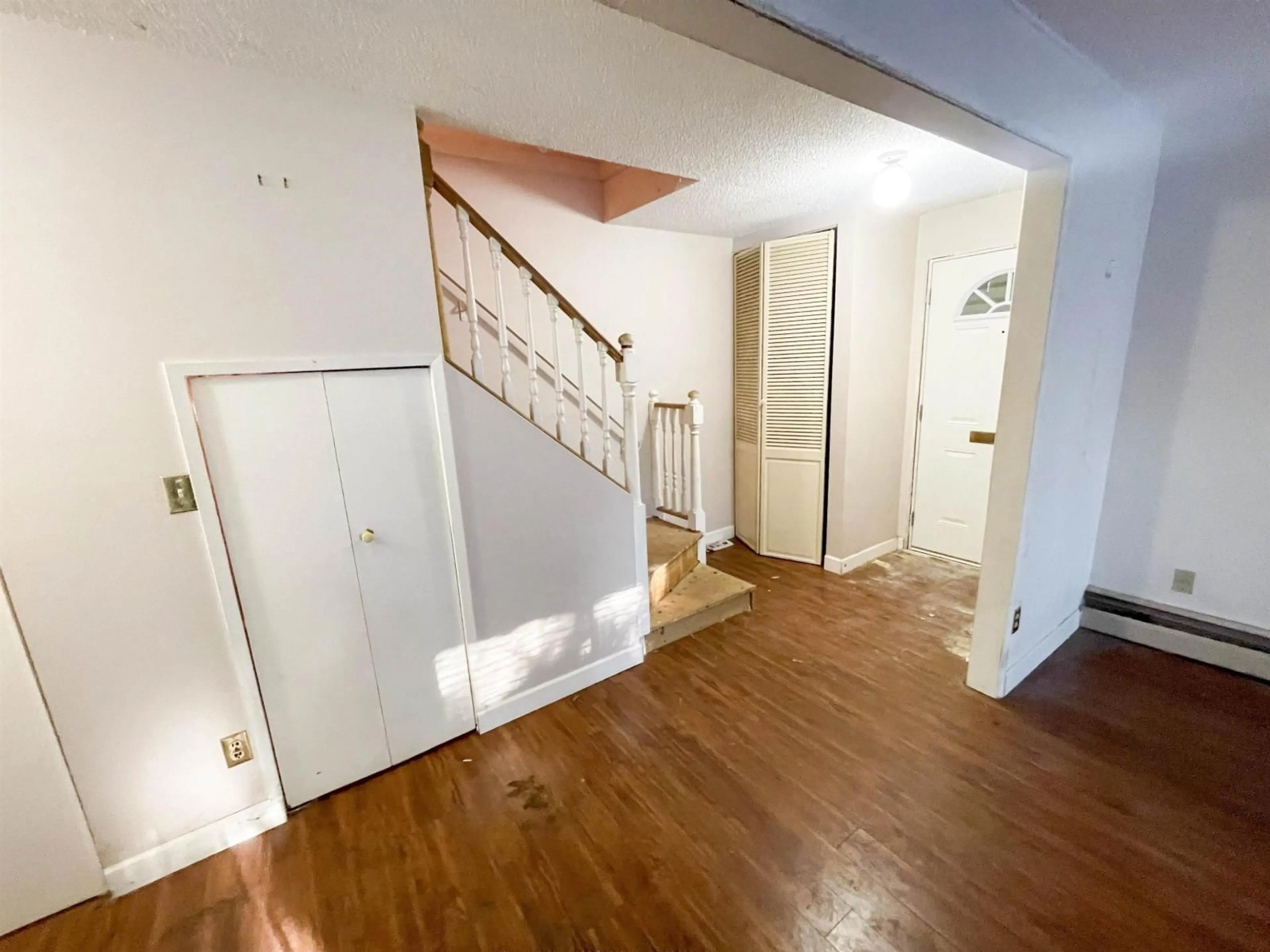 Unknown for 13 - 9402 122 STREET, Surrey British Columbia V3V4L6