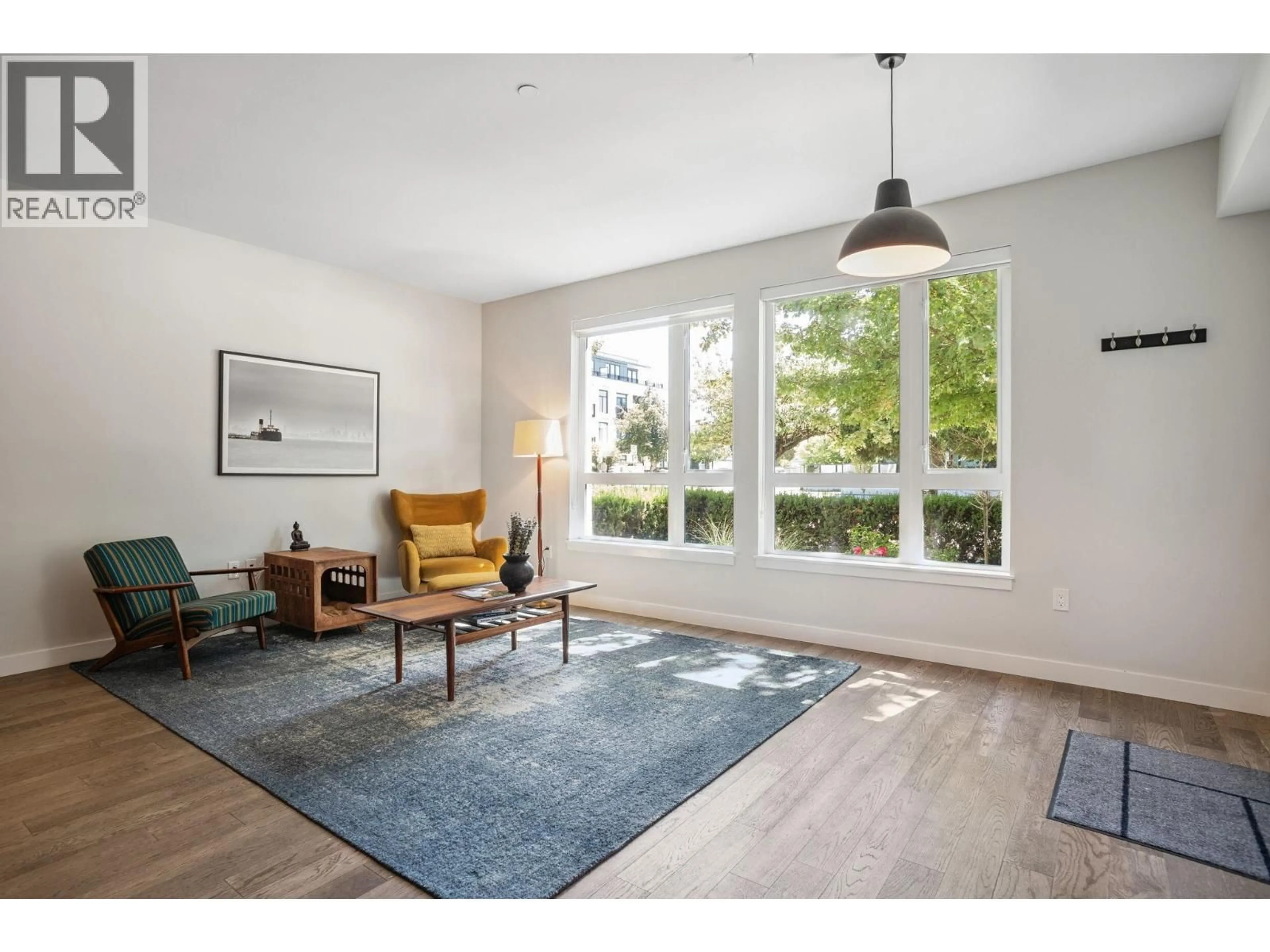 Living room with furniture, unknown for 110 - 4080 YUKON STREET, Vancouver British Columbia V5Y0L4