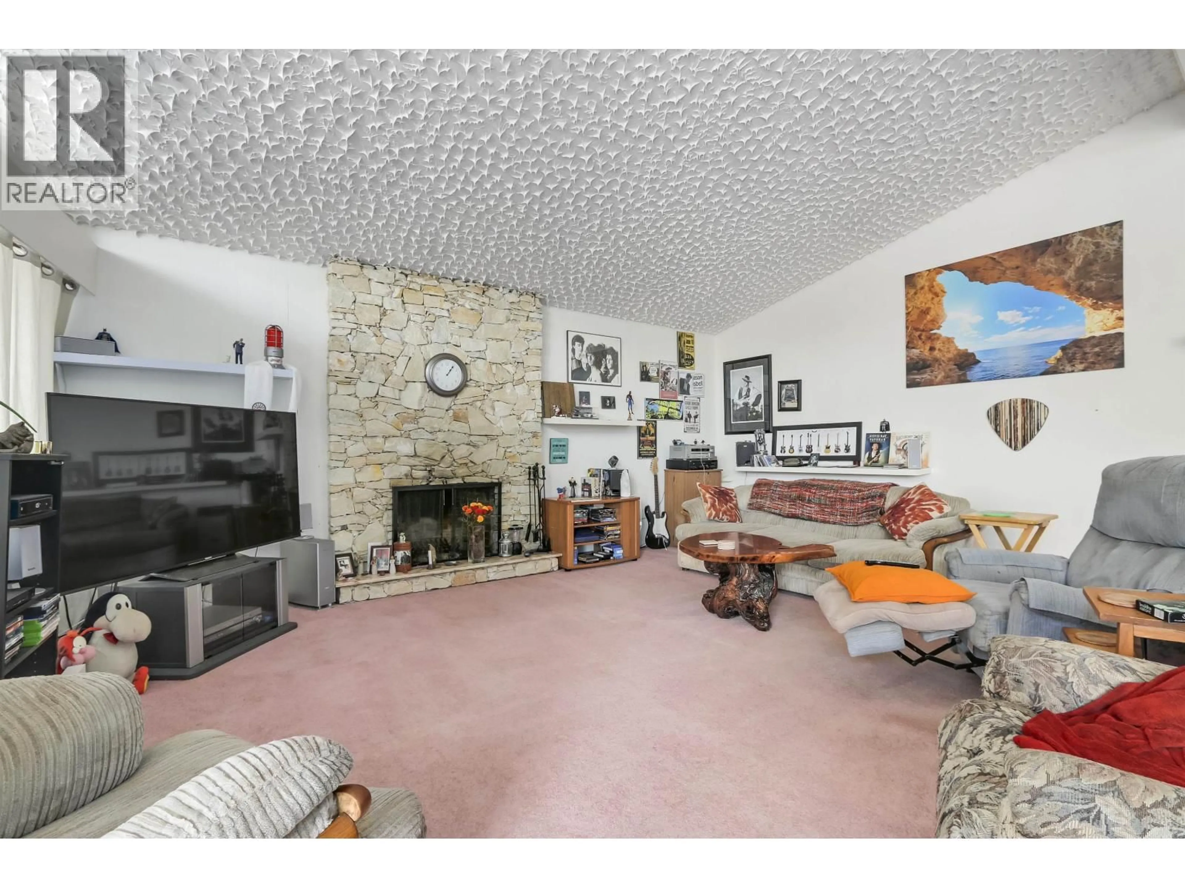 Living room with furniture, unknown for 10640 SKAGIT DRIVE, Richmond British Columbia V7E2A2