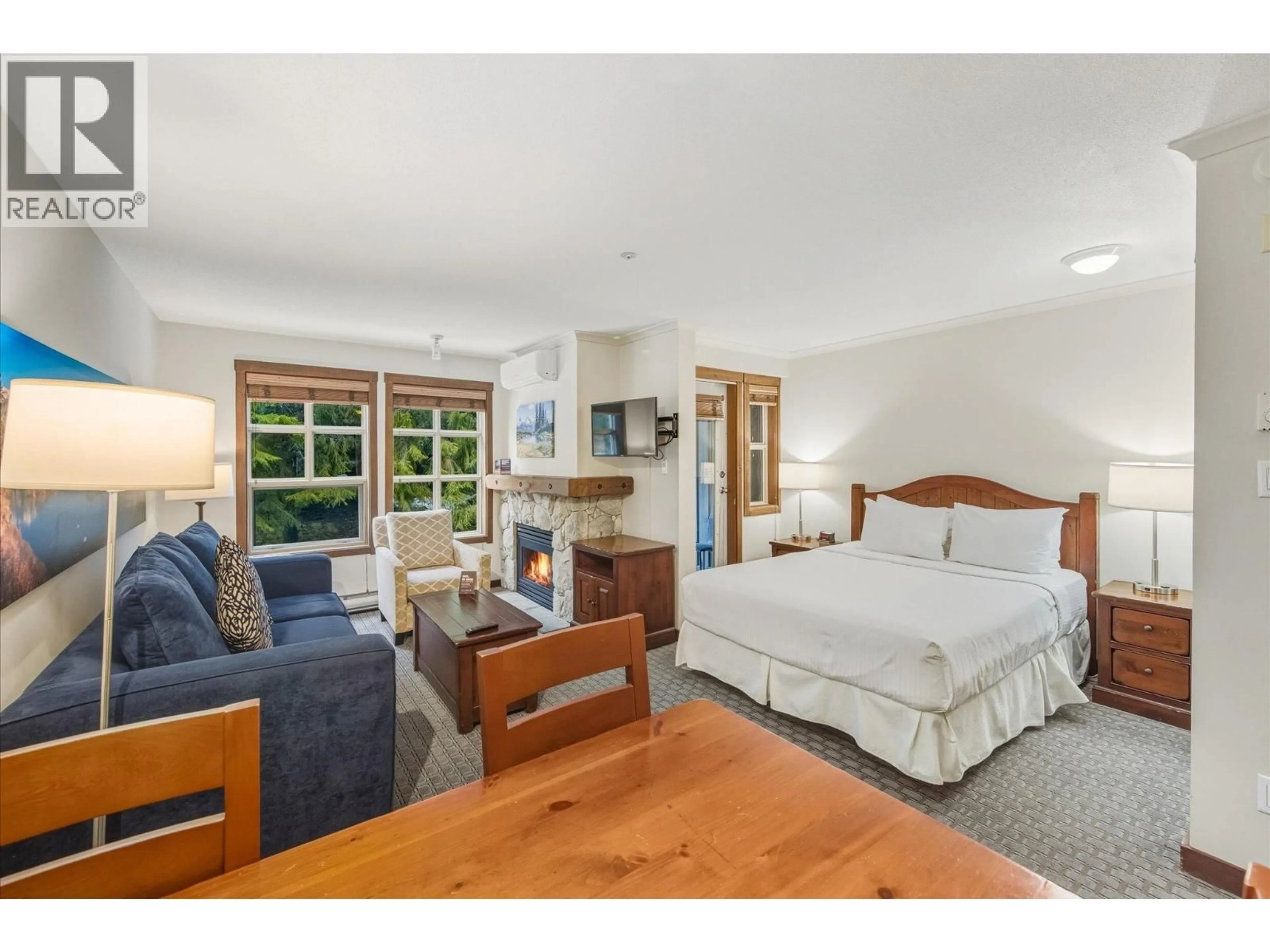 A pic of a room for 413 - 4899 PAINTED CLIFF ROAD, Whistler British Columbia V8E1E2