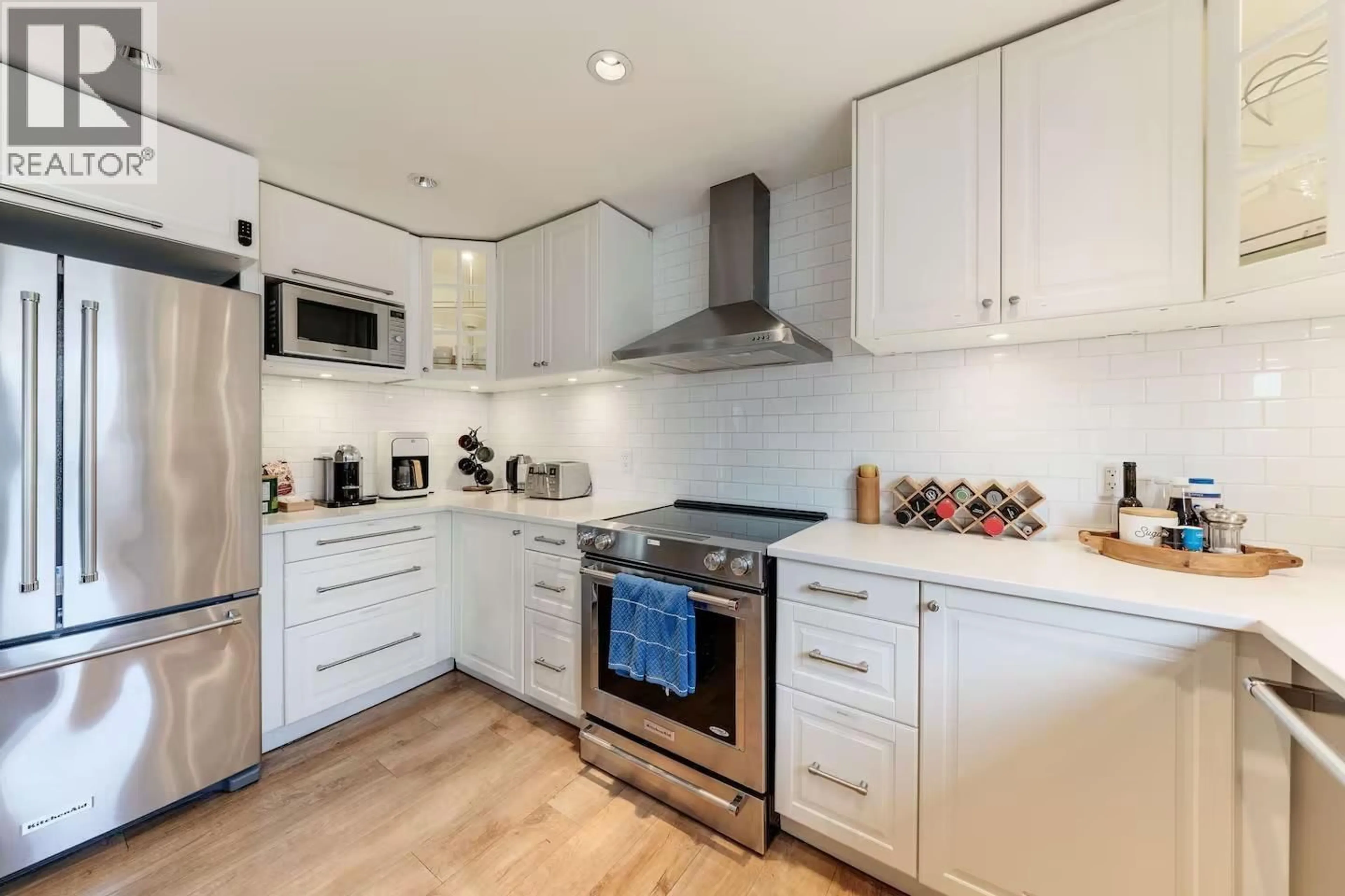 Unknown for A015 - 415 ESPLANADE AVENUE, North Vancouver British Columbia V7M1A6