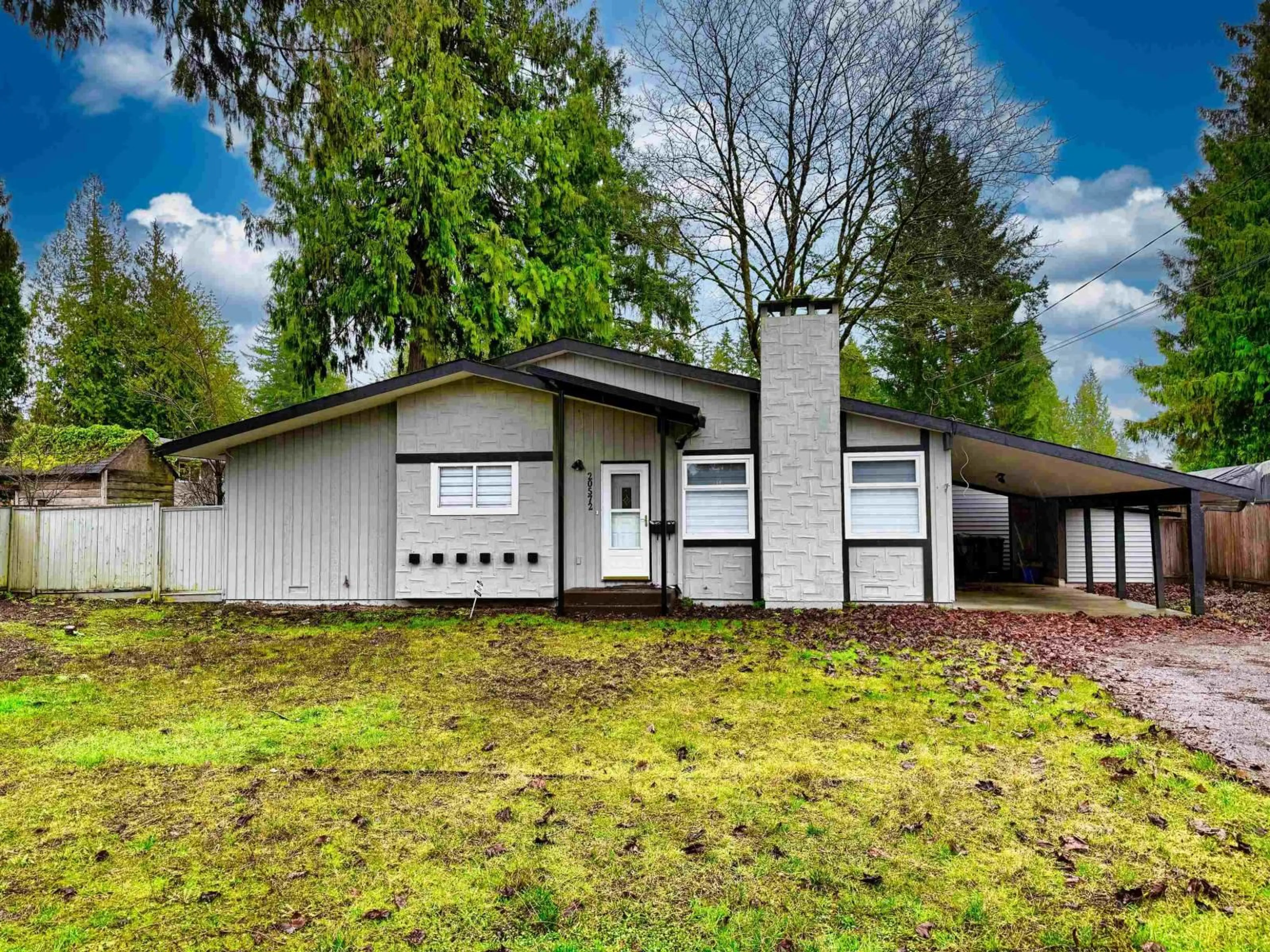 Home with vinyl exterior material, street for 20572 43 AVENUE, Langley British Columbia V3A3C2