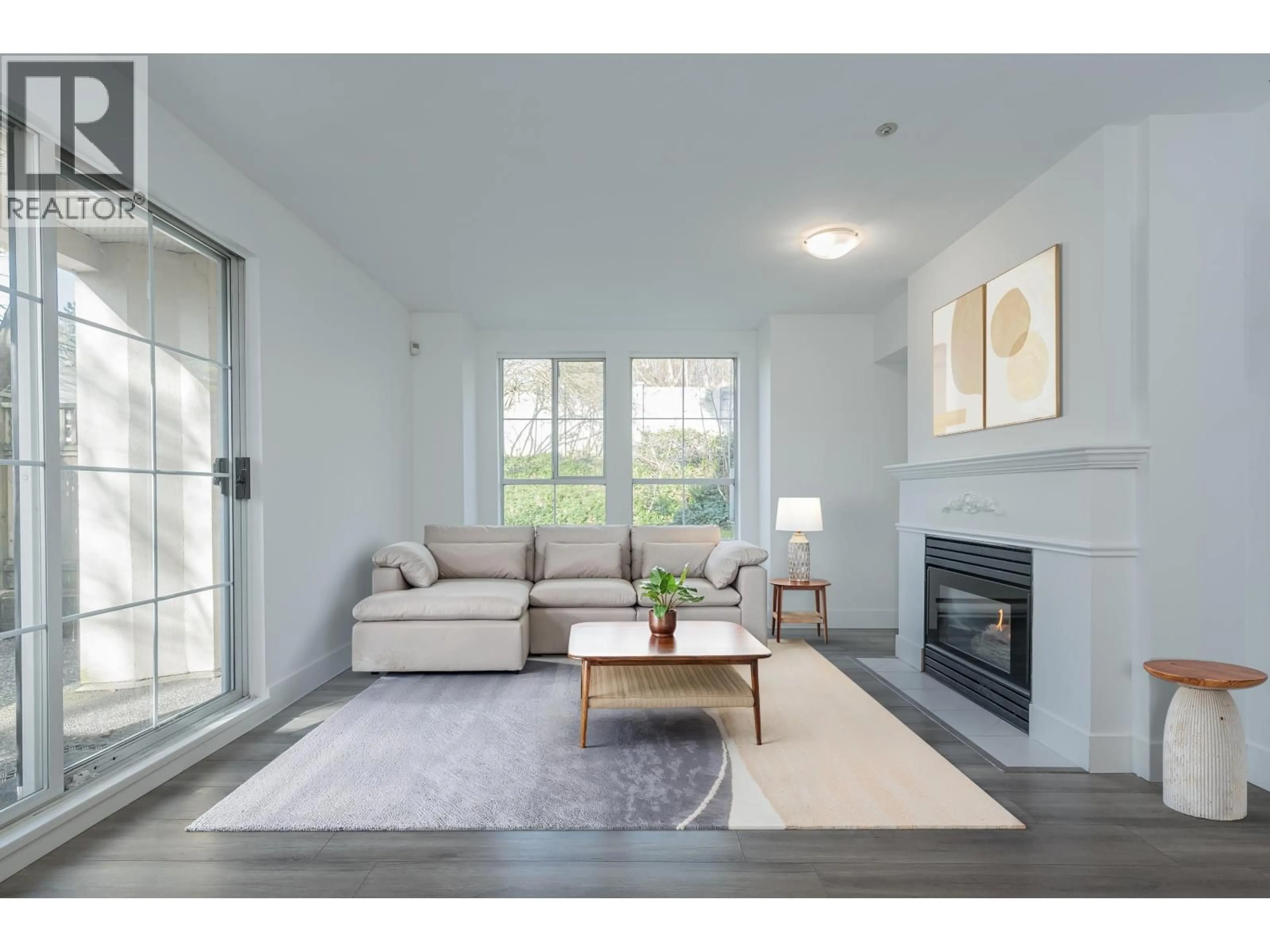 Living room with furniture, unknown for 119 - 295 SCHOOLHOUSE STREET, Coquitlam British Columbia V3K6X5