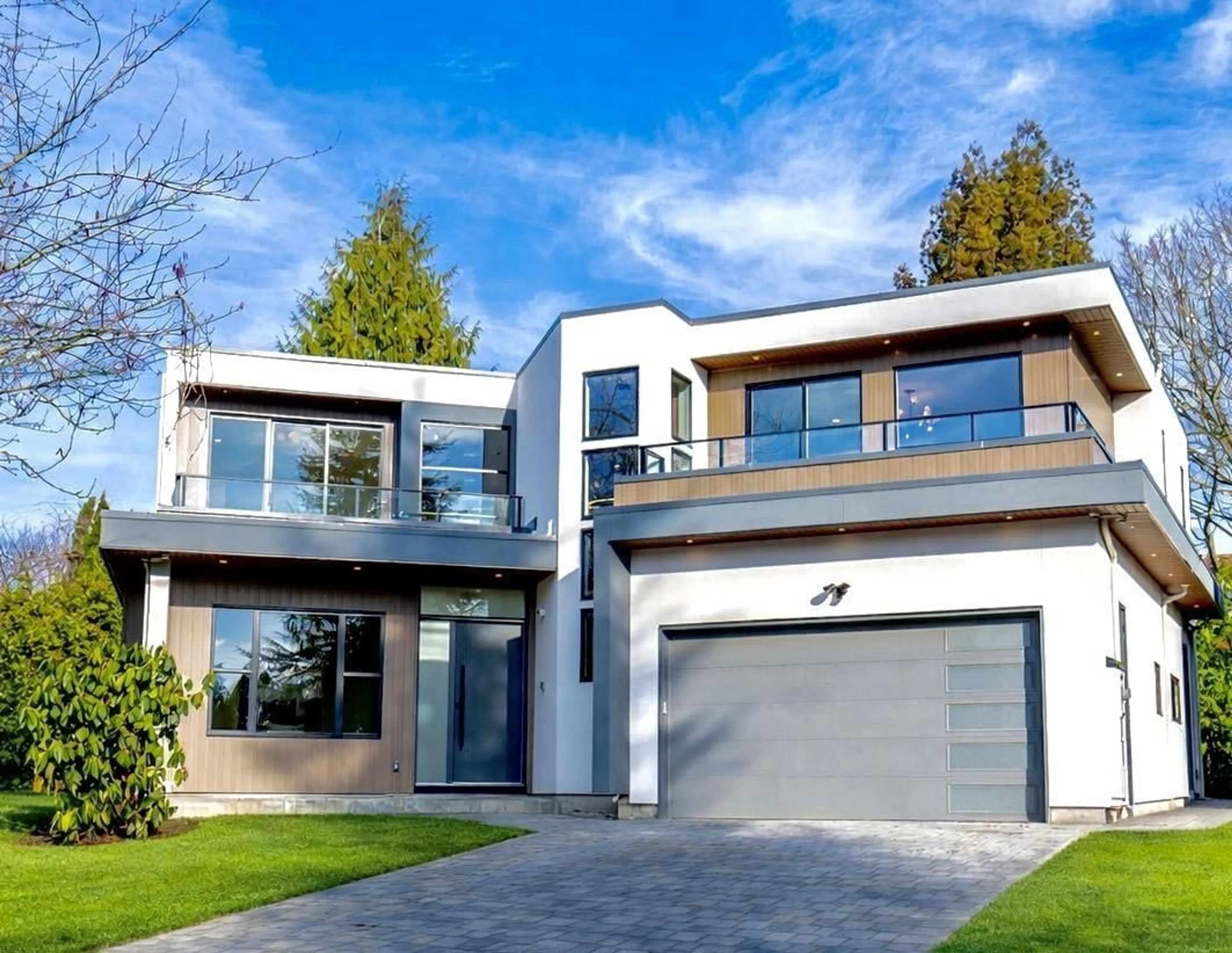 Home with vinyl exterior material, street for 15043 19A AVENUE, Surrey British Columbia V4A7G8