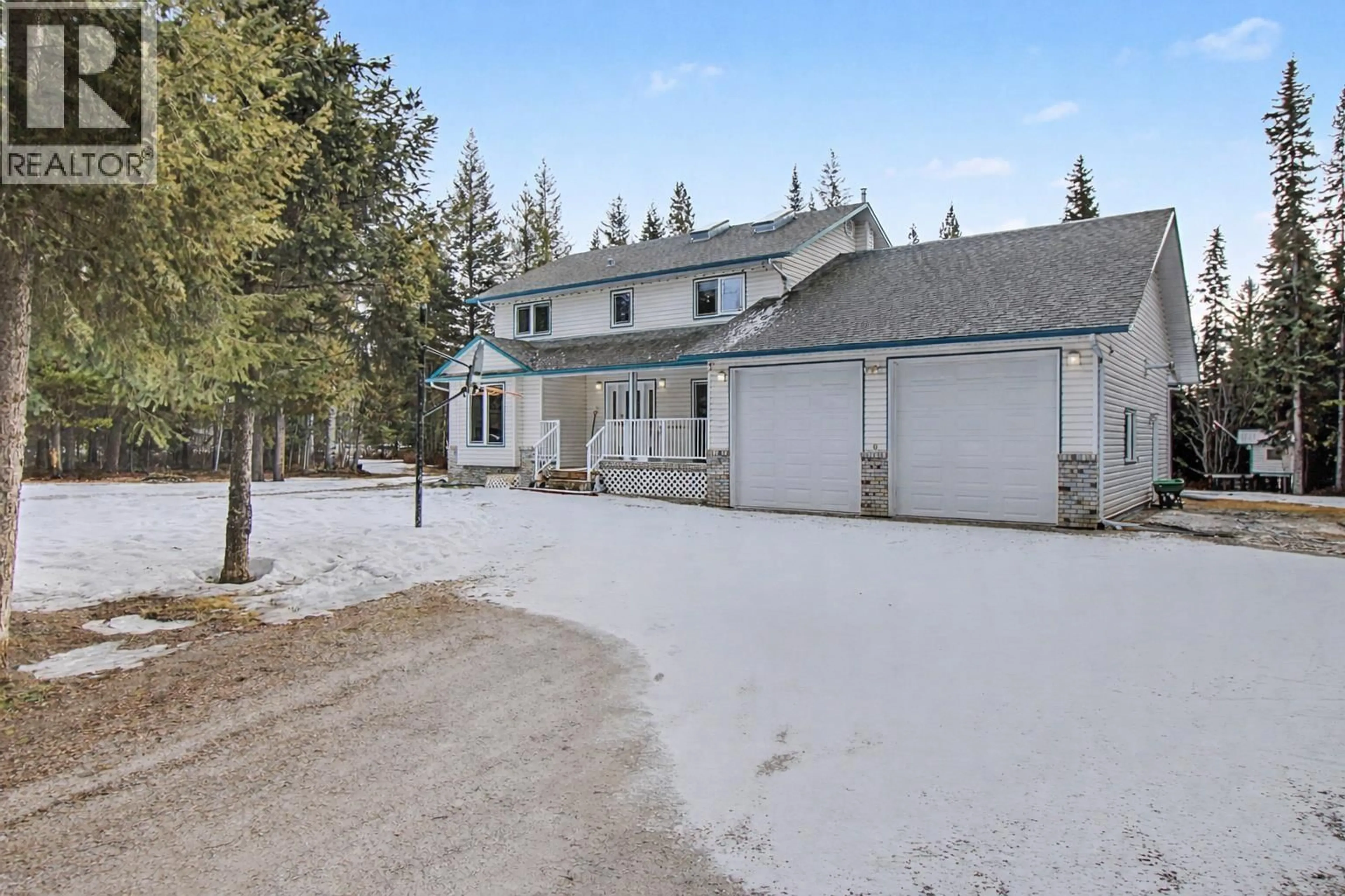 A pic from outside/outdoor area/front of a property/back of a property/a pic from drone, unknown for 11845 RUSSELL ROAD, Prince George British Columbia V2N5A7