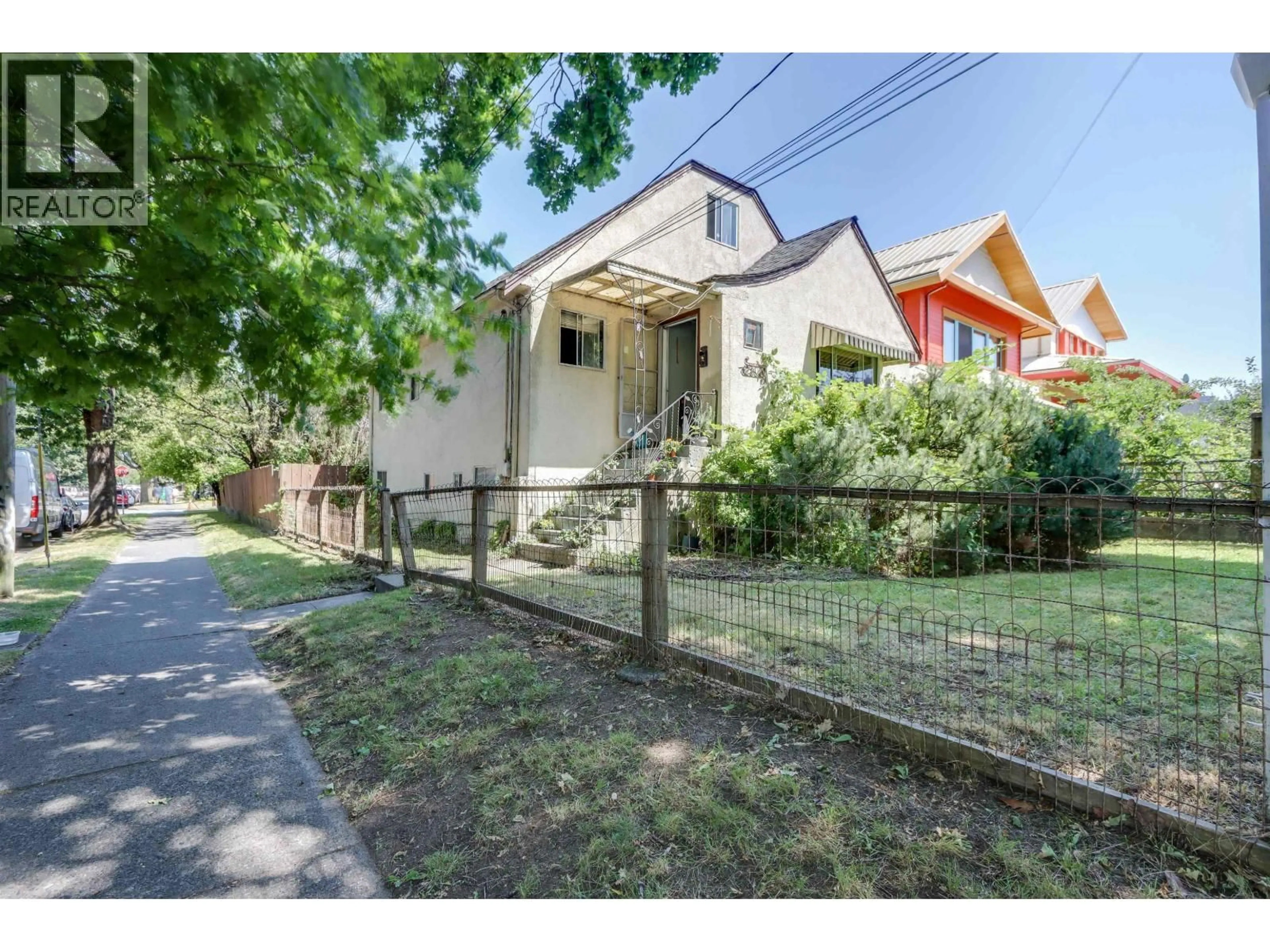 A pic from outside/outdoor area/front of a property/back of a property/a pic from drone, street for 2305 TURNER STREET, Vancouver British Columbia V5L2A6