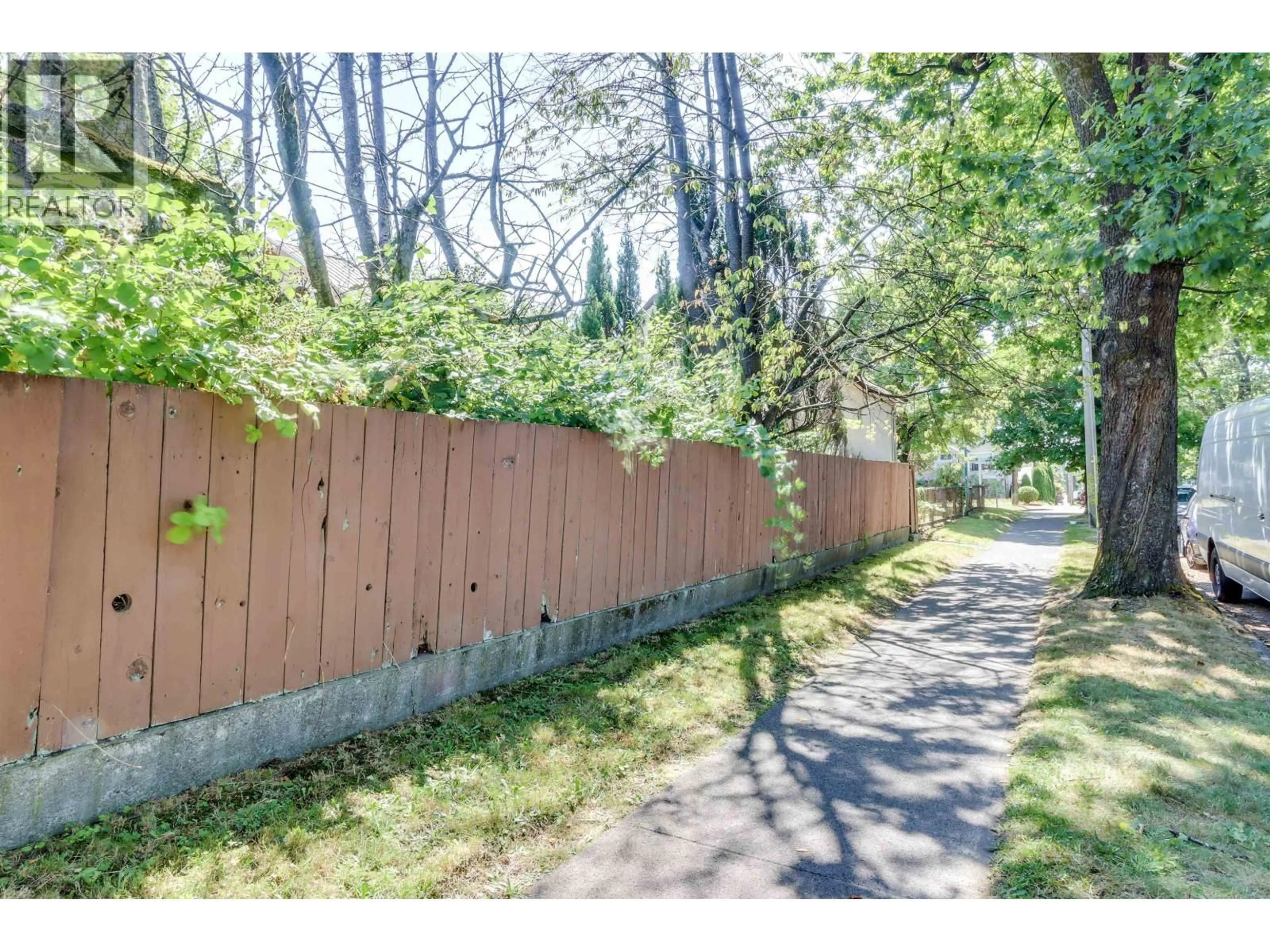 Patio, street for 2305 TURNER STREET, Vancouver British Columbia V5L2A6