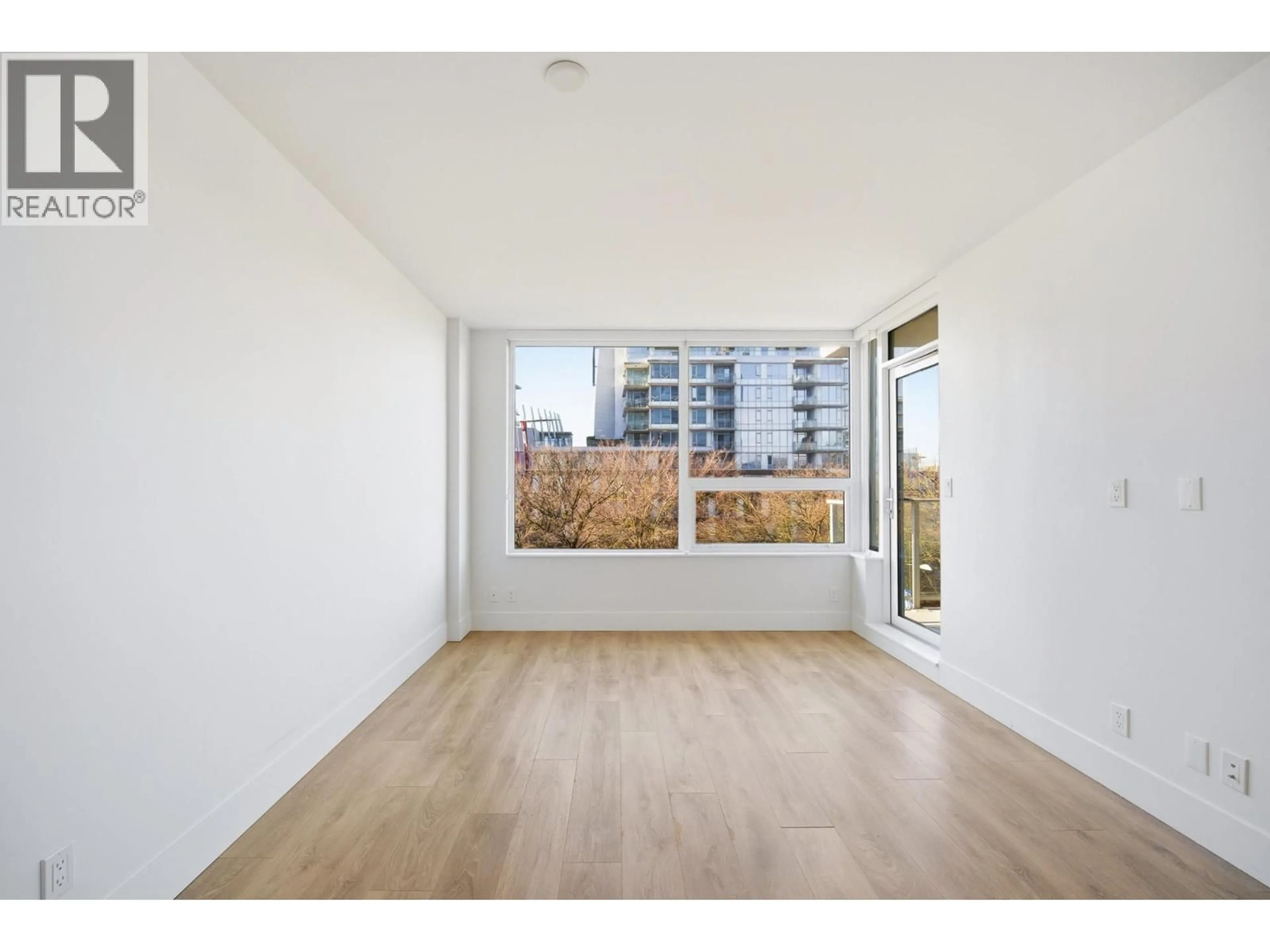 A pic of a room for 504 - 5508 HOLLYBRIDGE WAY, Richmond British Columbia V7C0C7