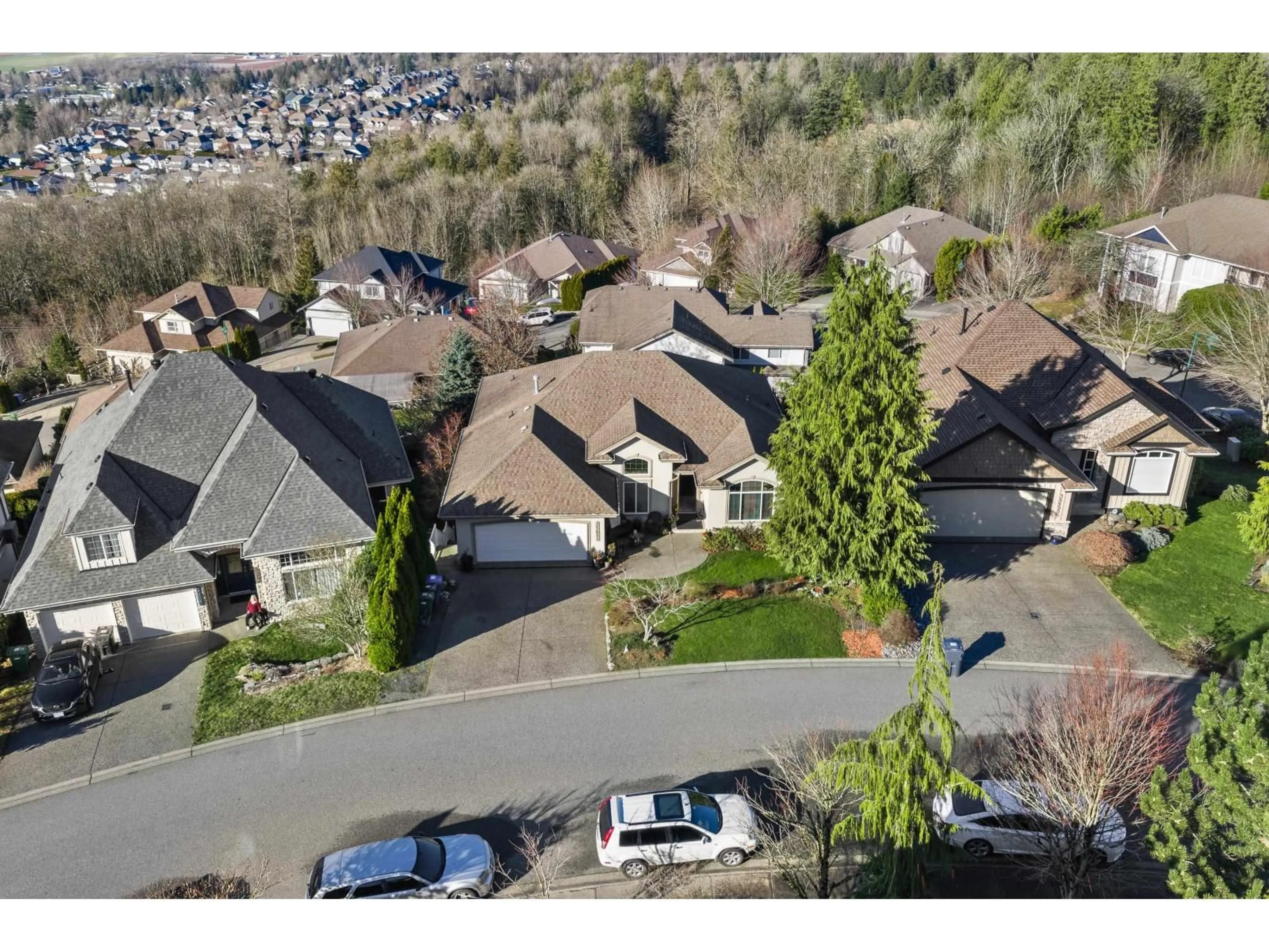 A pic from outside/outdoor area/front of a property/back of a property/a pic from drone, street for 35651 TERRAVISTA PLACE, Abbotsford British Columbia V3G2Y2