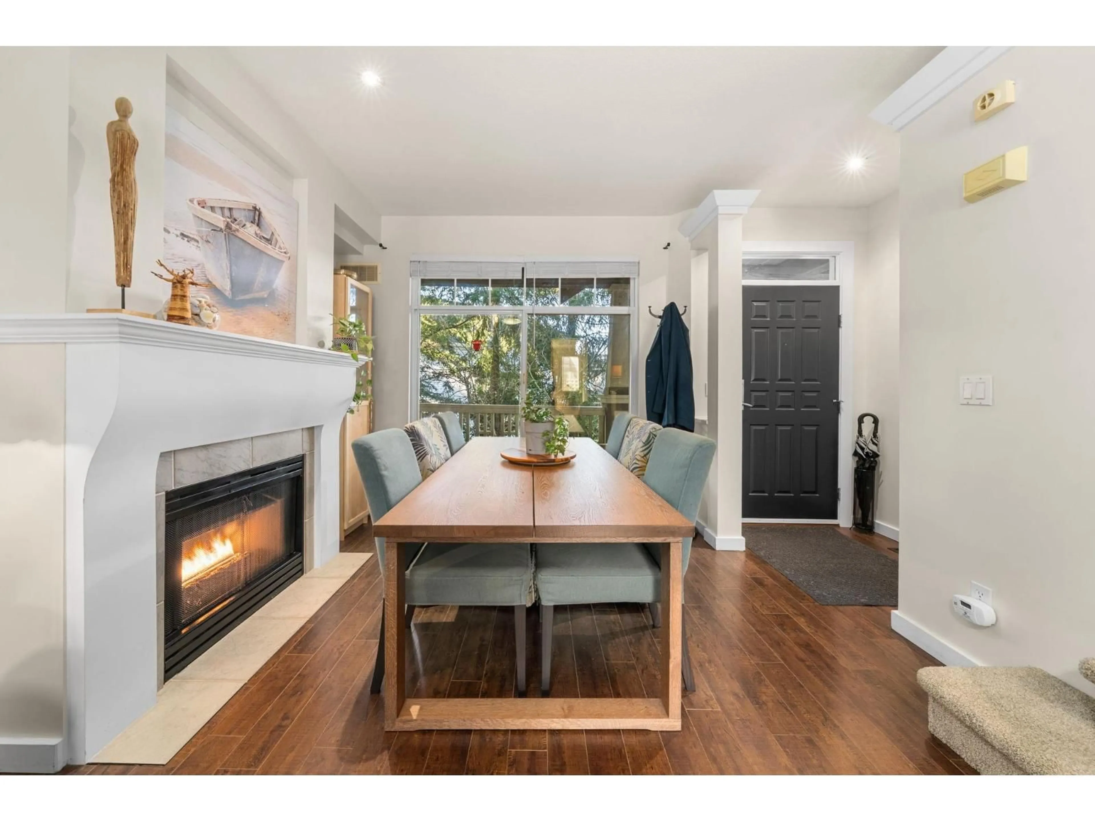 Unknown for 41 - 2678 KING GEORGE BOULEVARD, Surrey British Columbia V4P1H6