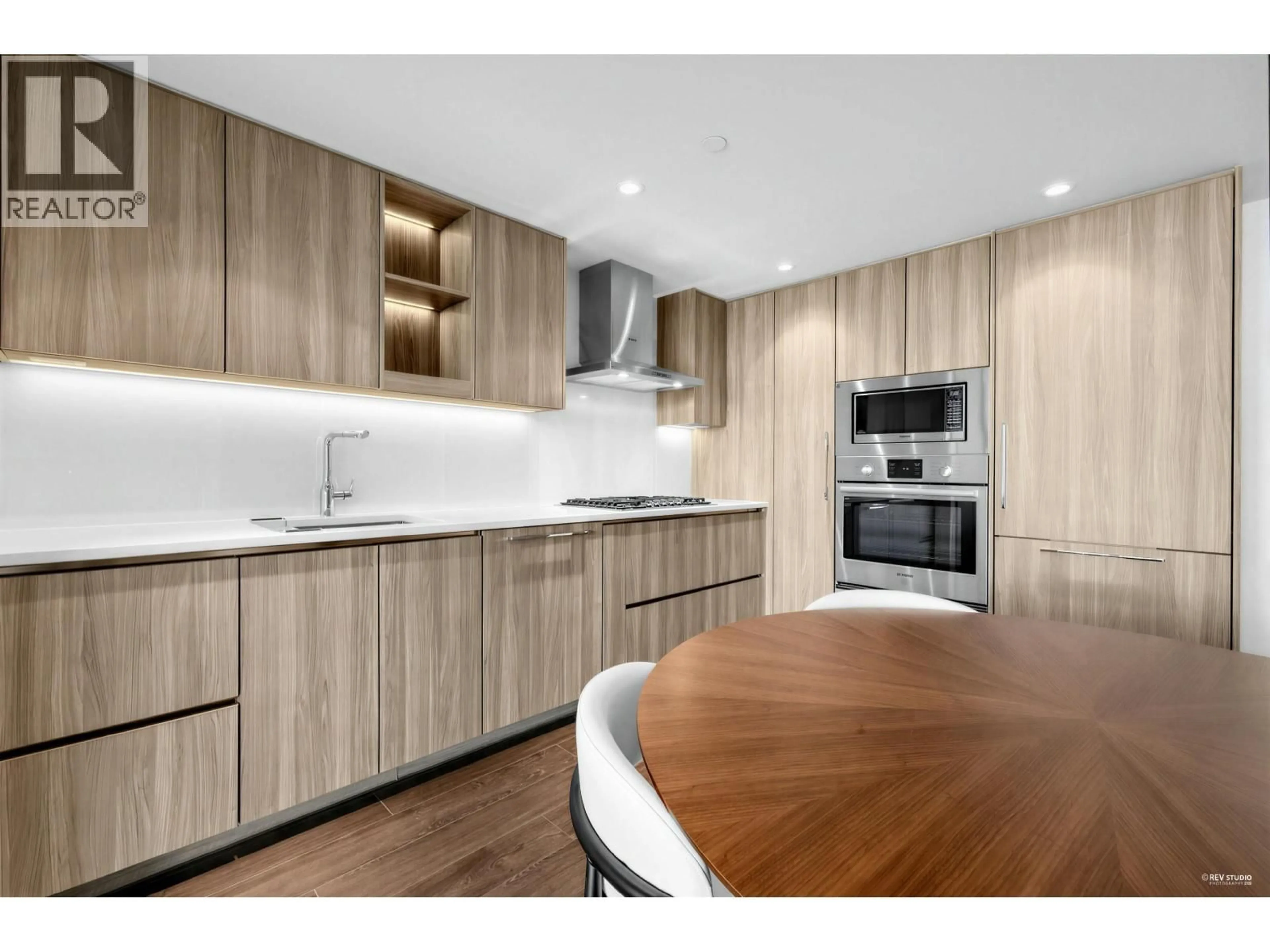 Unknown for 1215 - 8611 HAZELBRIDGE WAY, Richmond British Columbia V6X0W8