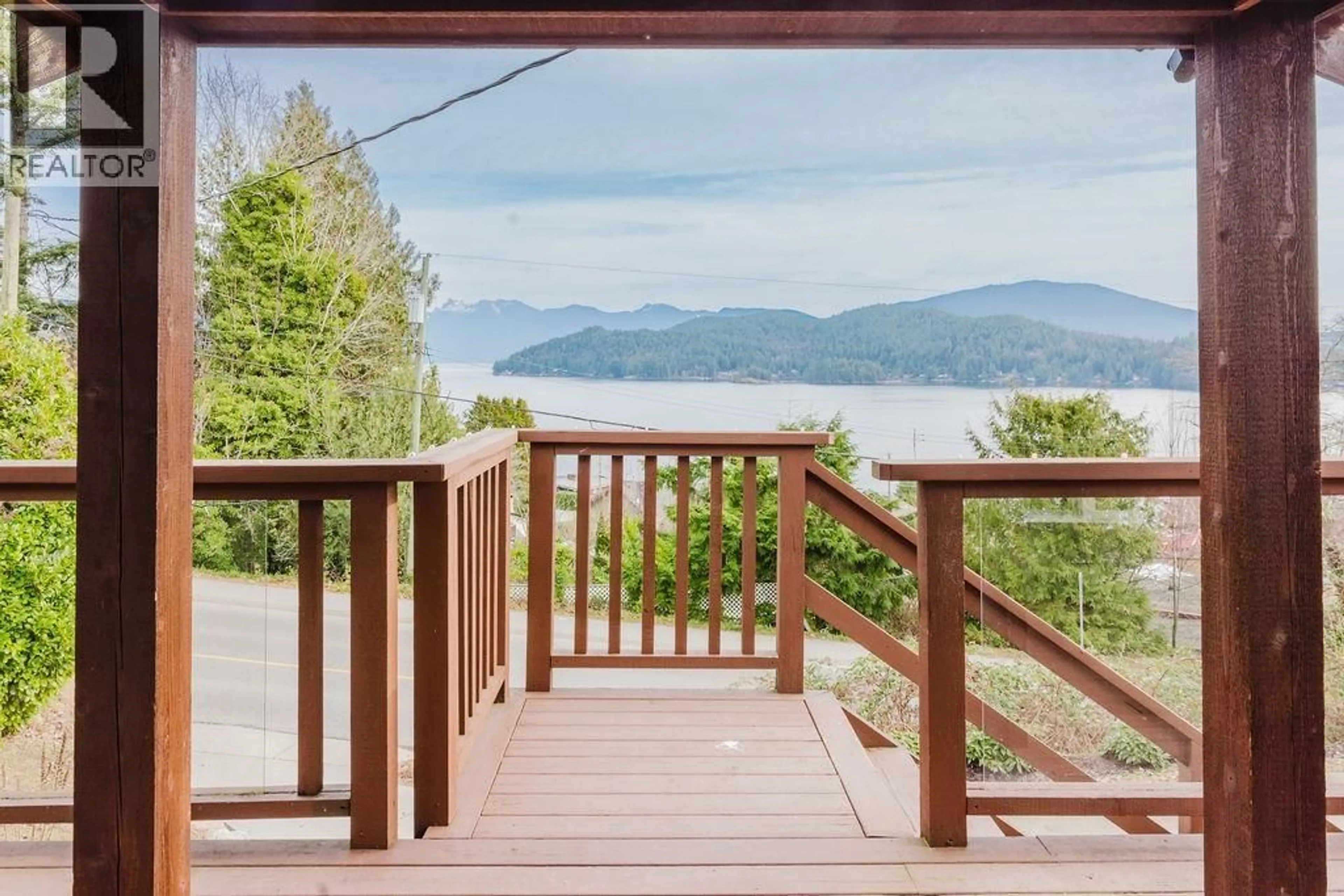 Unknown for 591 GIBSONS WAY, Gibsons British Columbia V0N1V9