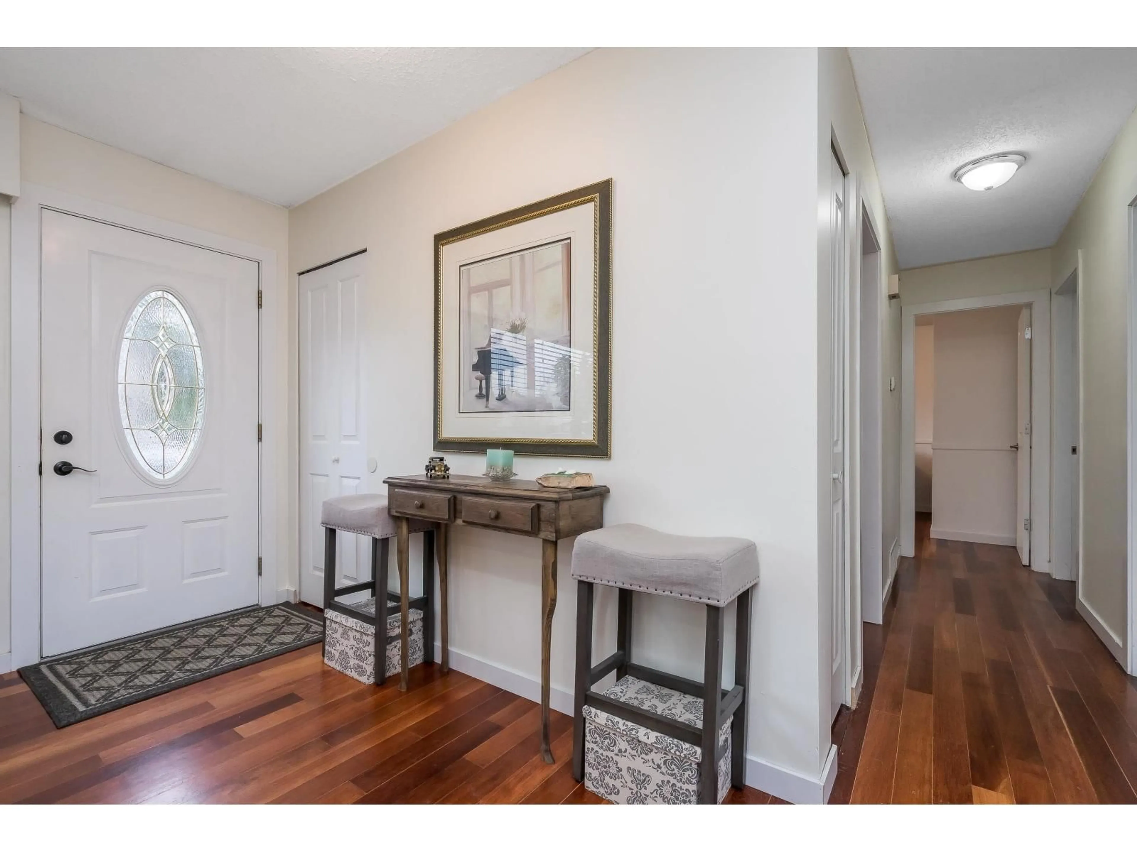 Indoor entryway for 27056 28A AVENUE, Langley British Columbia V4W3A4