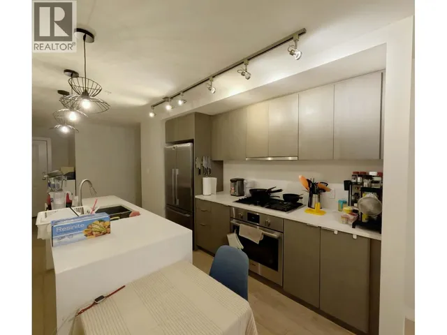 208 - 5555 DUNBAR STREET, Vancouver 3