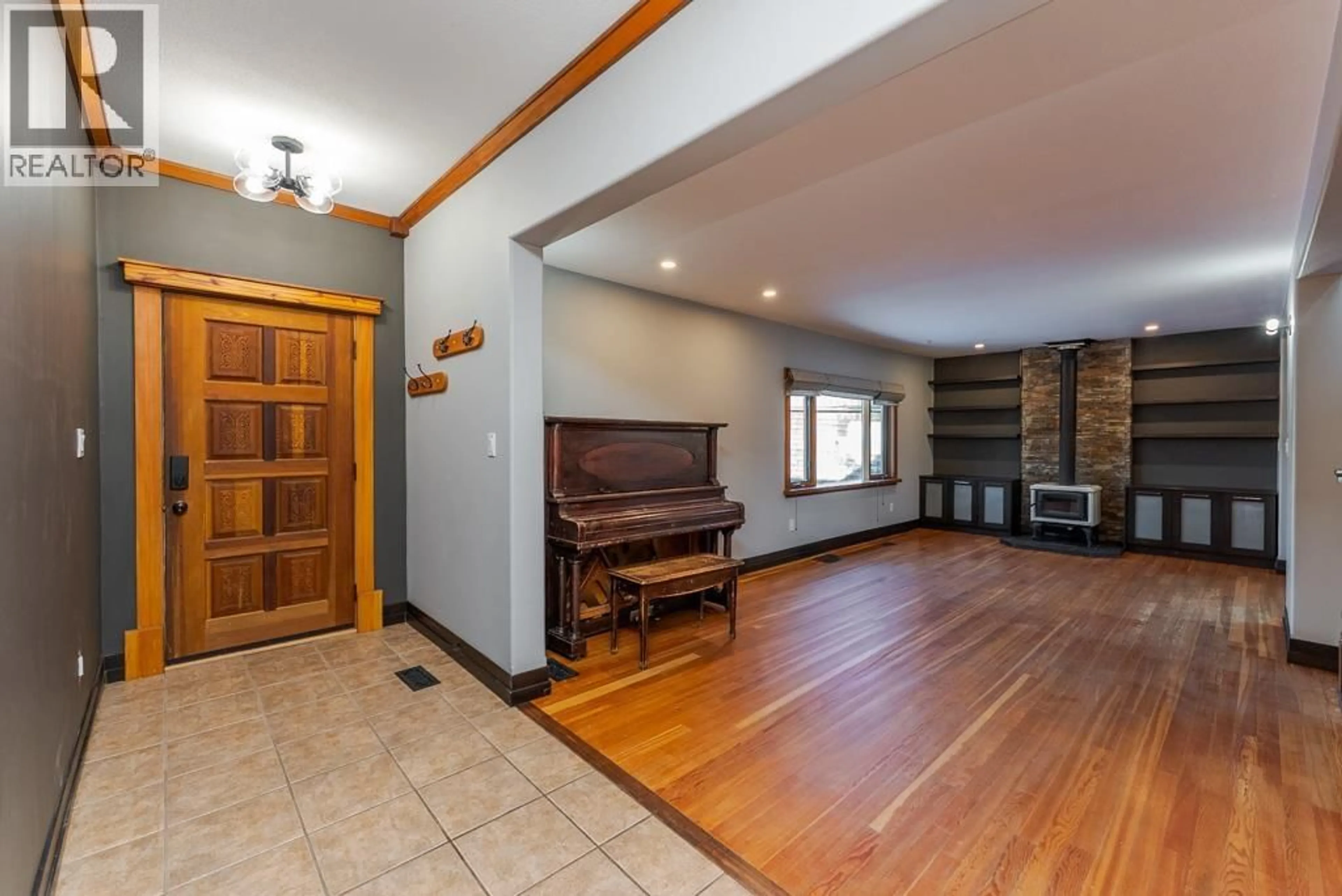 Unknown for 794 WINNIPEG STREET, Prince George British Columbia V2L2V2