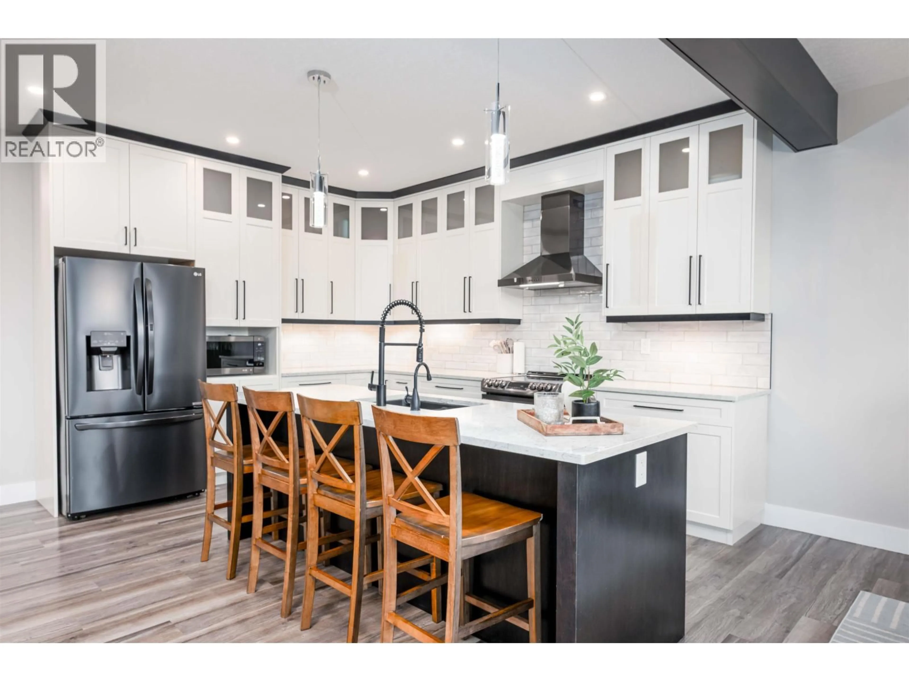 Open concept kitchen, unknown for 7023 STONECREEK PLACE, Prince George British Columbia V2N0H2