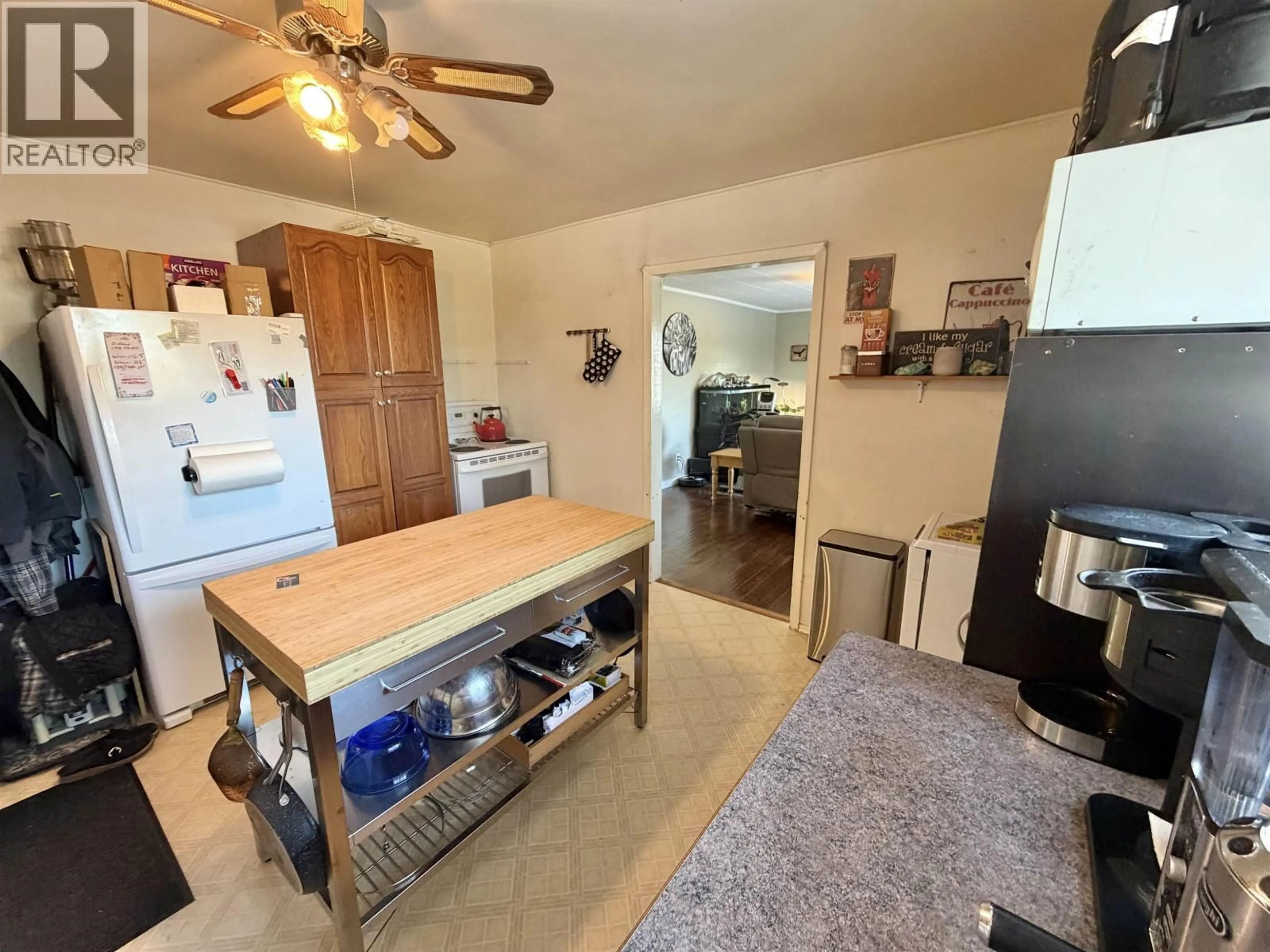 Unknown for 915 DOG CREEK ROAD, Williams Lake British Columbia V2G3G5