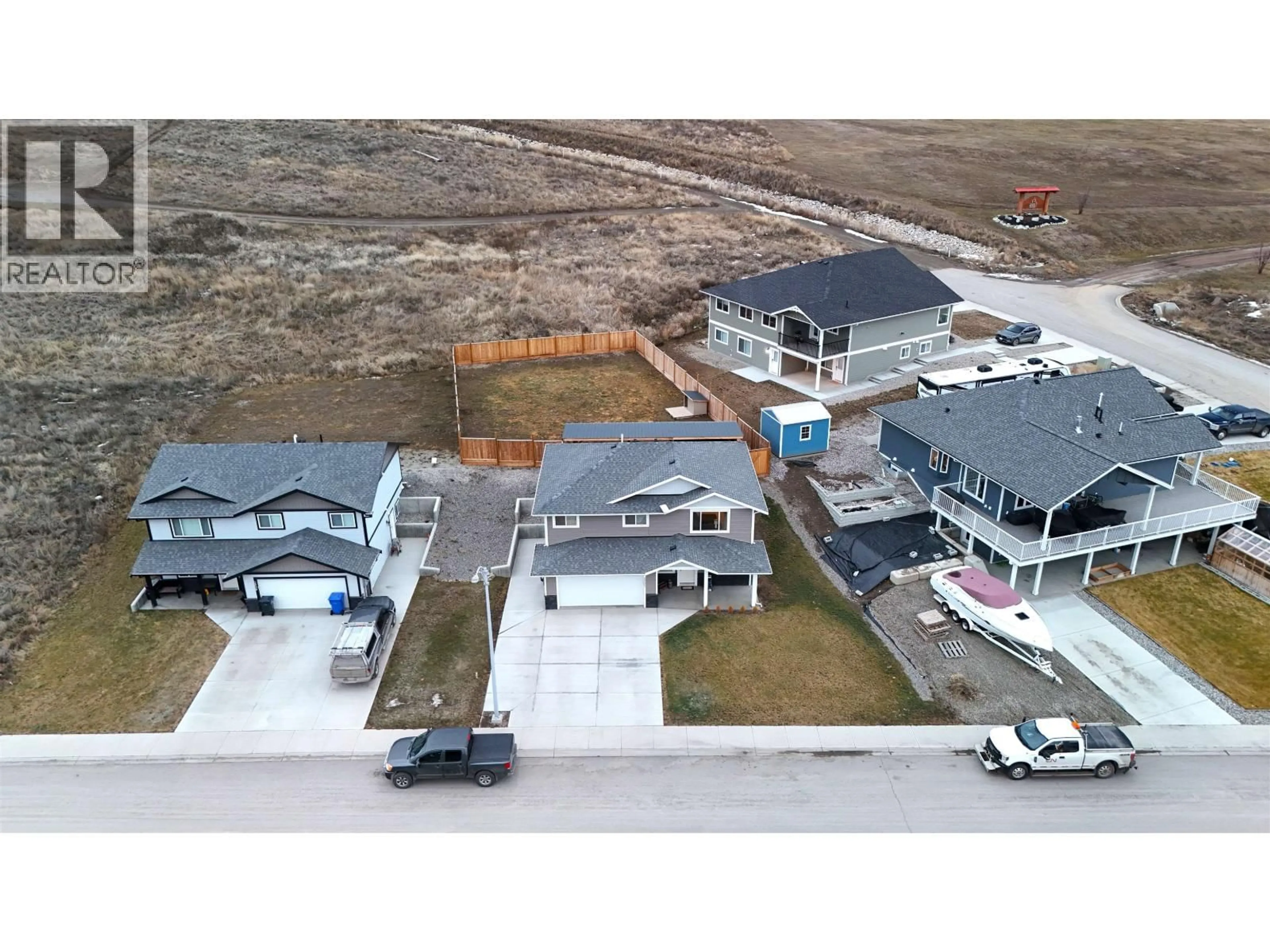 A pic from outside/outdoor area/front of a property/back of a property/a pic from drone, unknown for 2532 GOPHER DRIVE, Williams Lake British Columbia V2G5H3
