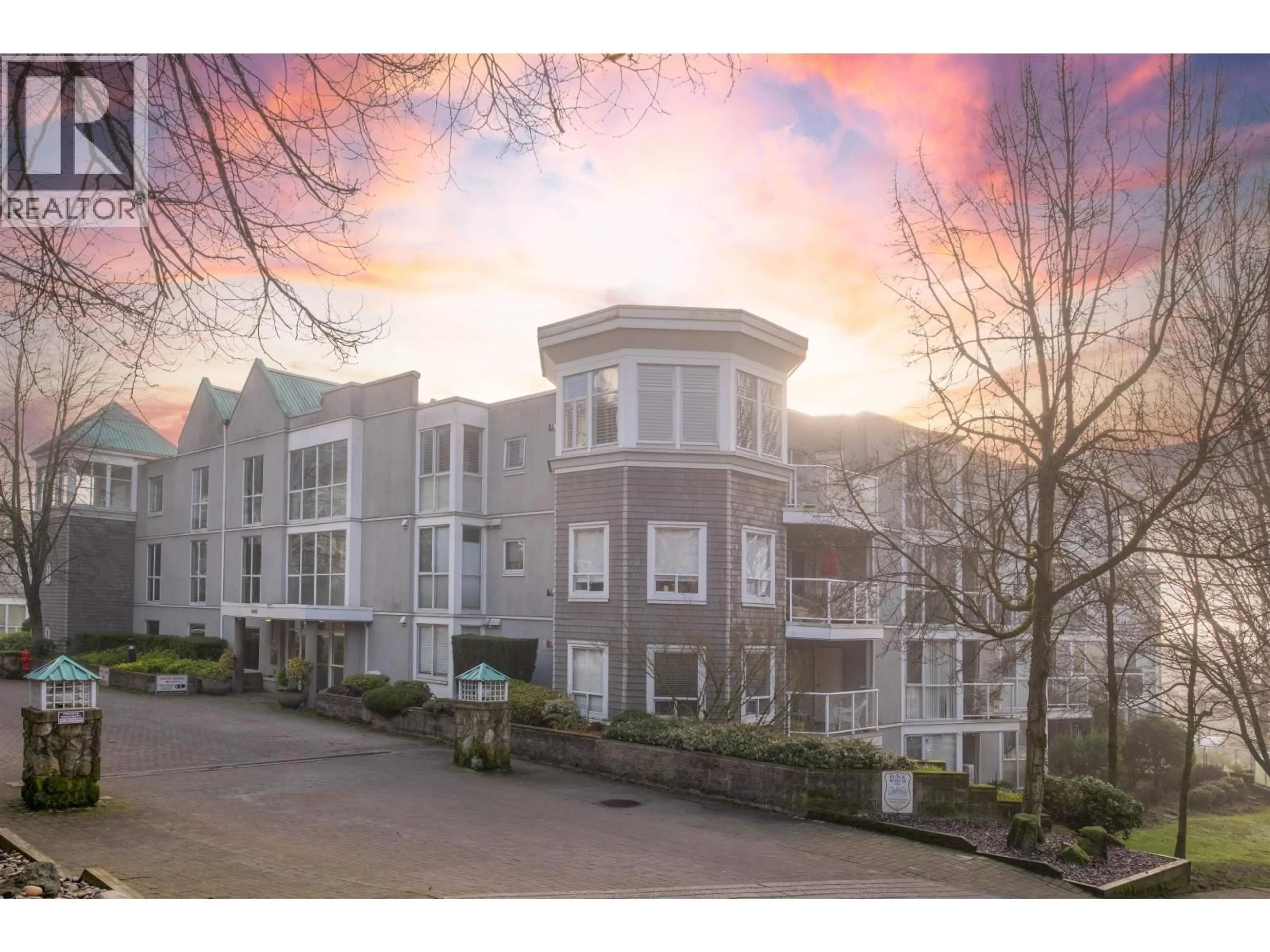 A pic from outside/outdoor area/front of a property/back of a property/a pic from drone, unknown for 101 - 8460 JELLICOE STREET, Vancouver British Columbia V5S4S8