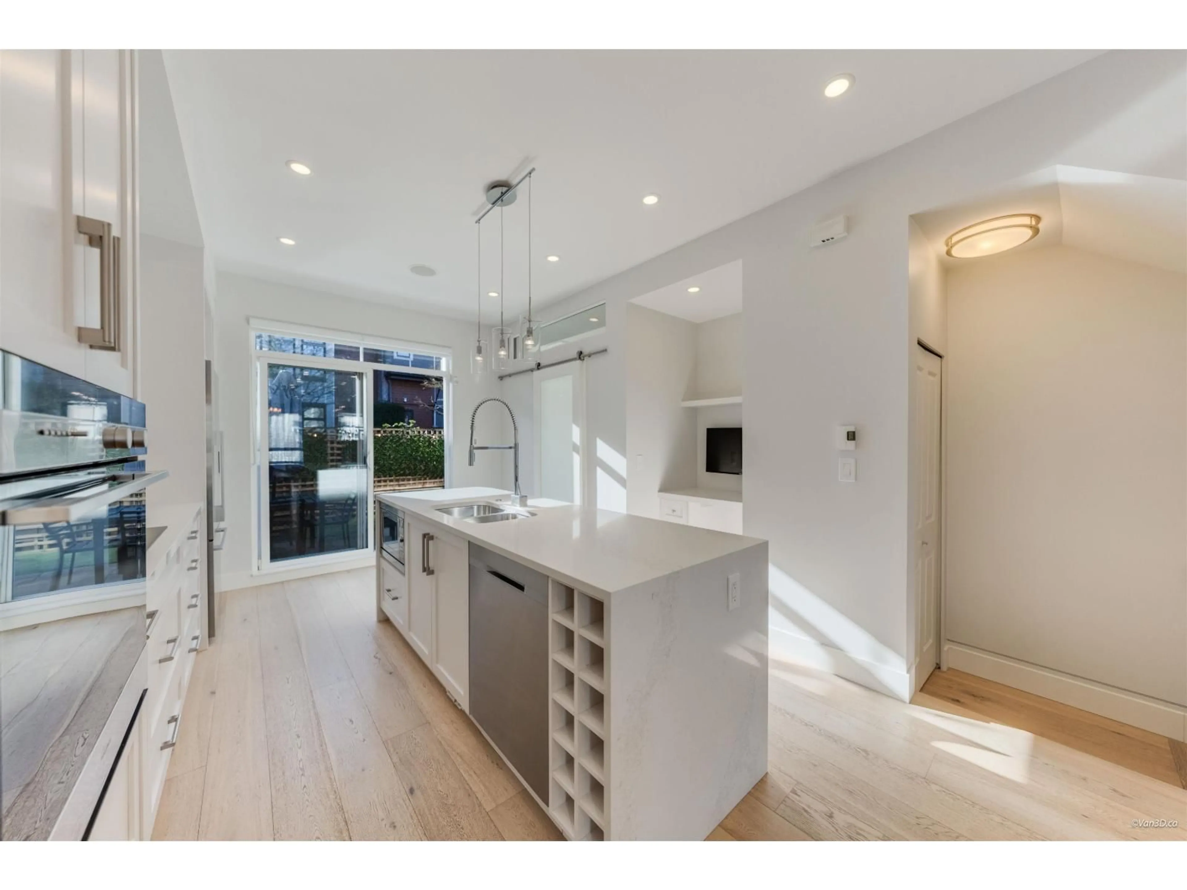 Open concept kitchen, unknown for 28 - 2729 158 STREET, Surrey British Columbia V3Z1P4