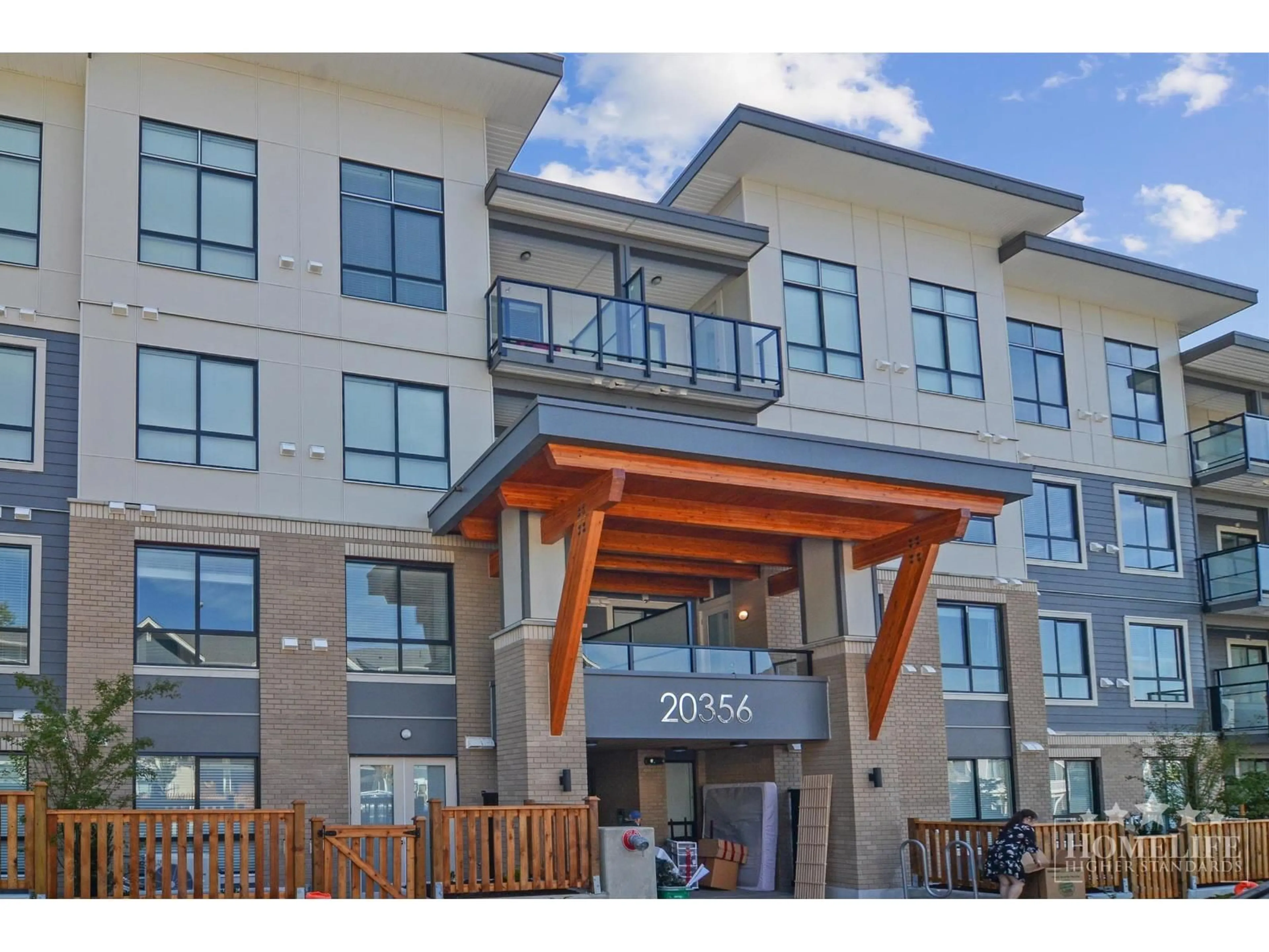 Unknown for 219 - 20356 72B AVENUE, Langley British Columbia V2Y4J9