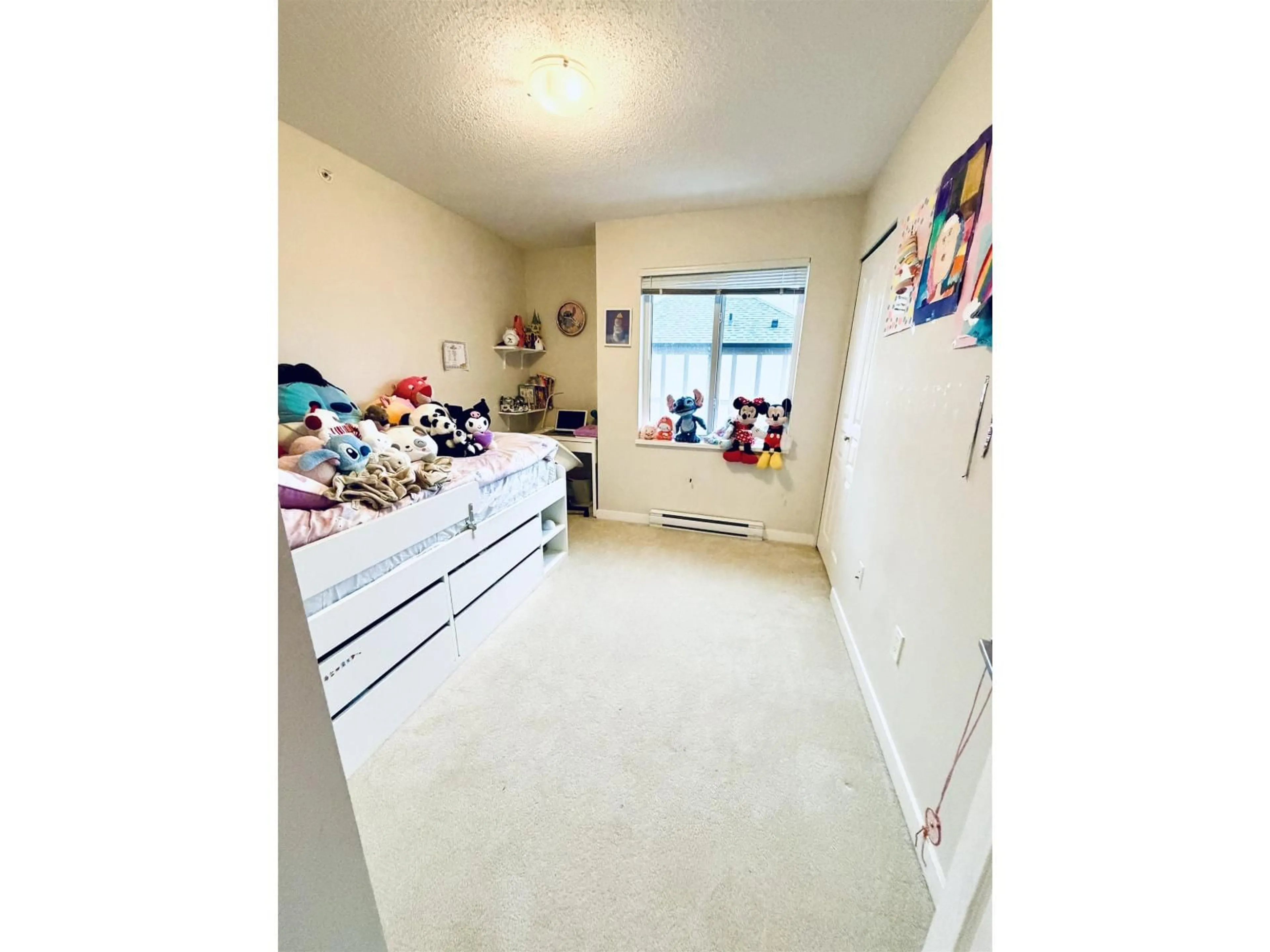 A pic of a room for 30 - 7848 209 STREET, Langley British Columbia V6B0G4