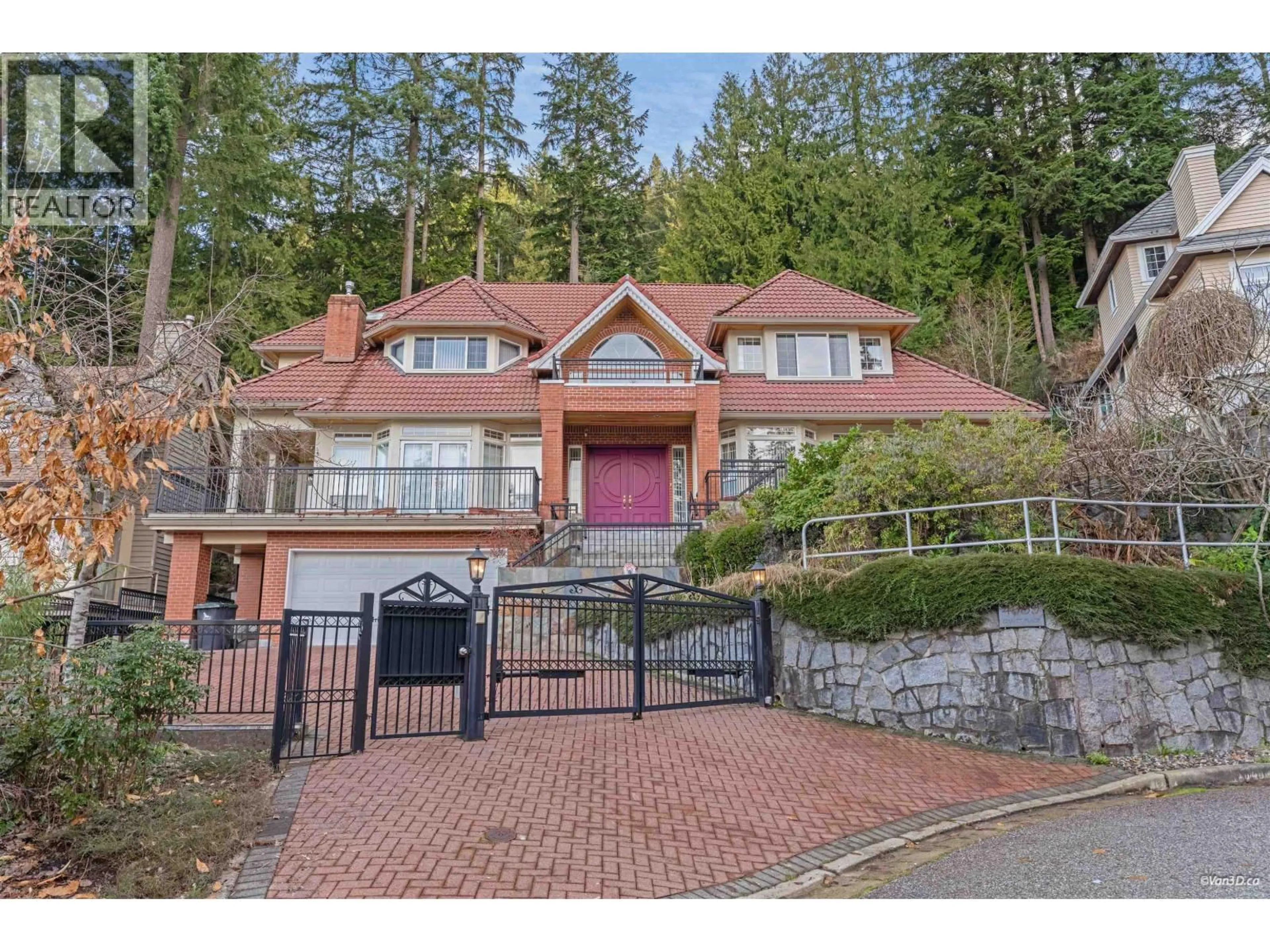 Unknown for 4989 CHALET PLACE, North Vancouver British Columbia V7R4X4