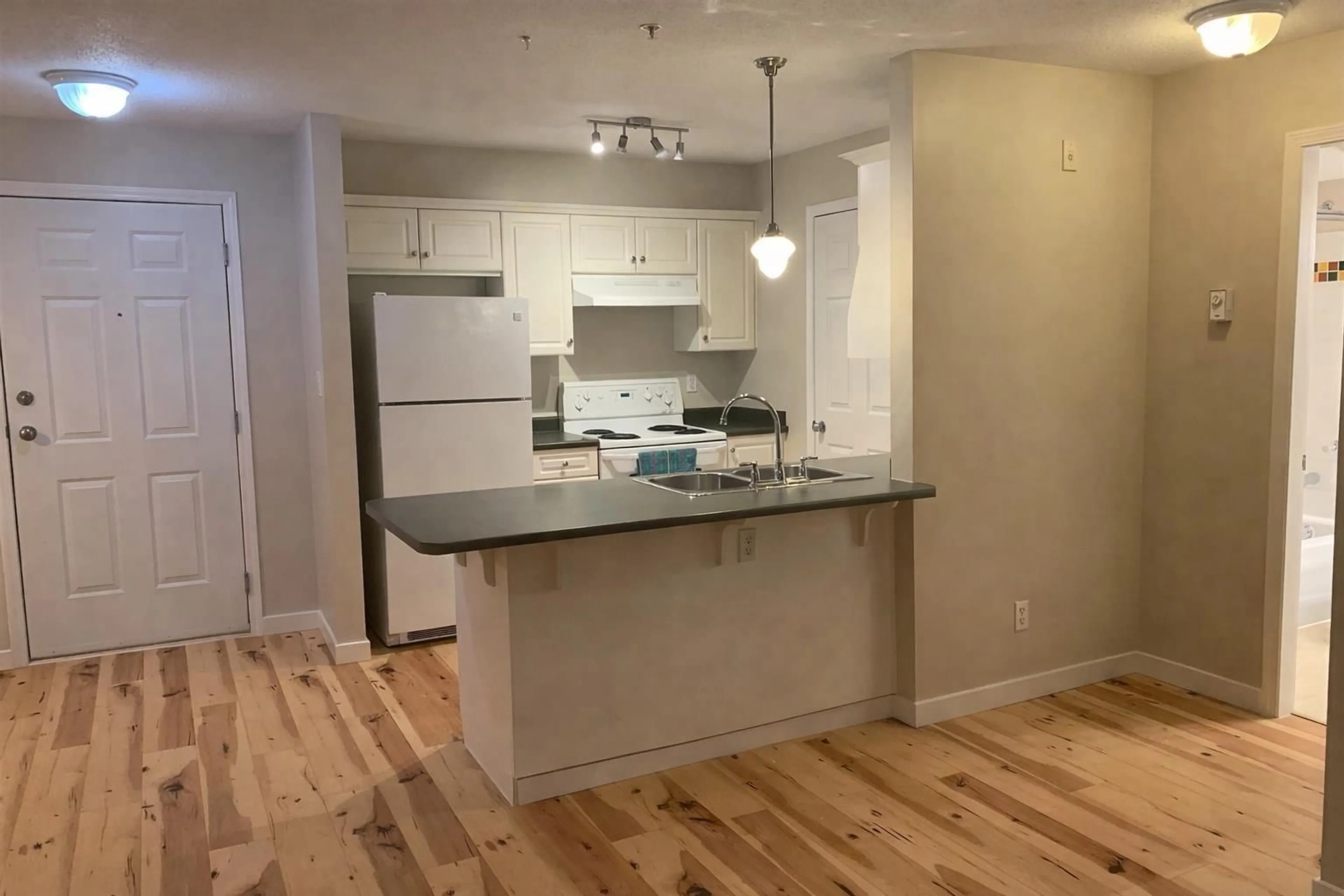 Unknown for 206 - 2350 WESTERLY STREET, Abbotsford British Columbia V2T6T7