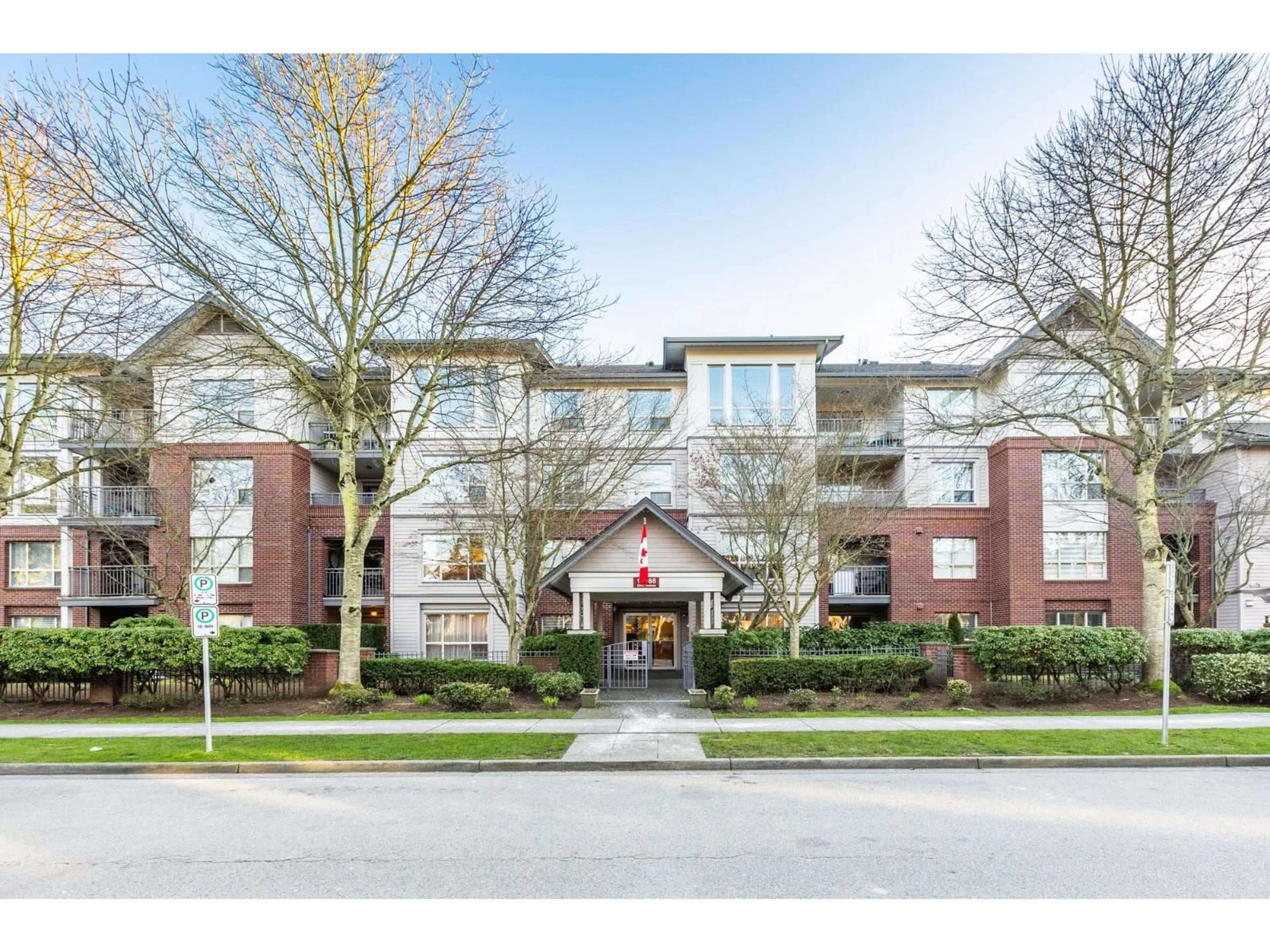 Unknown for 101 - 15188 22 AVENUE, Surrey British Columbia V4A9T4