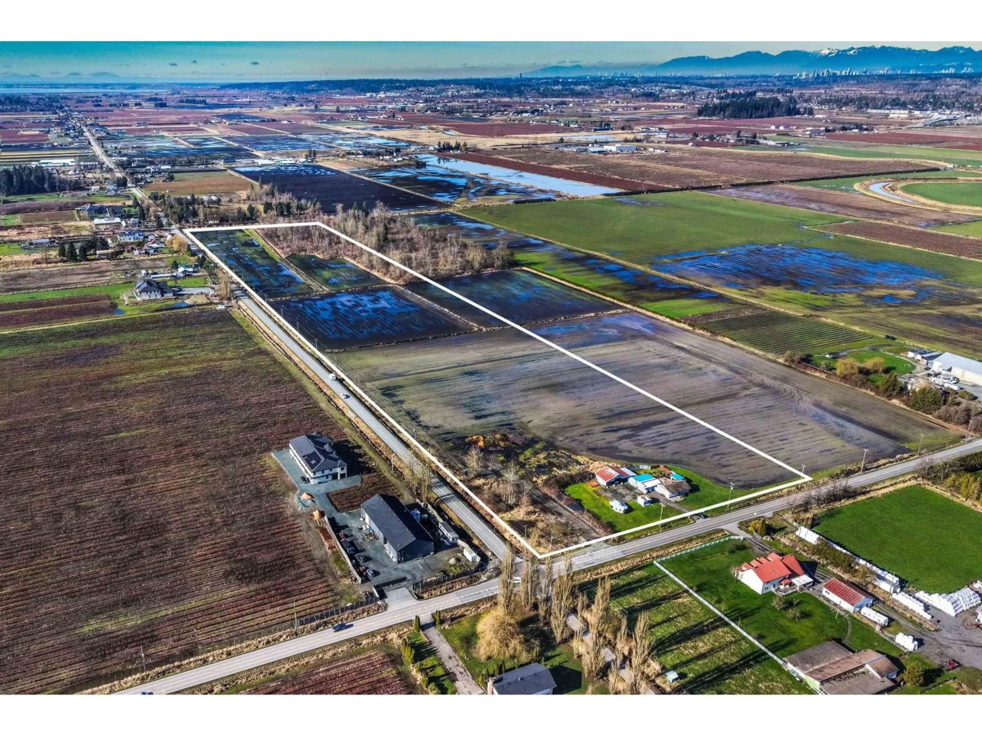 A pic from outside/outdoor area/front of a property/back of a property/a pic from drone, street for 4059 184 STREET, Surrey British Columbia V3S0L5