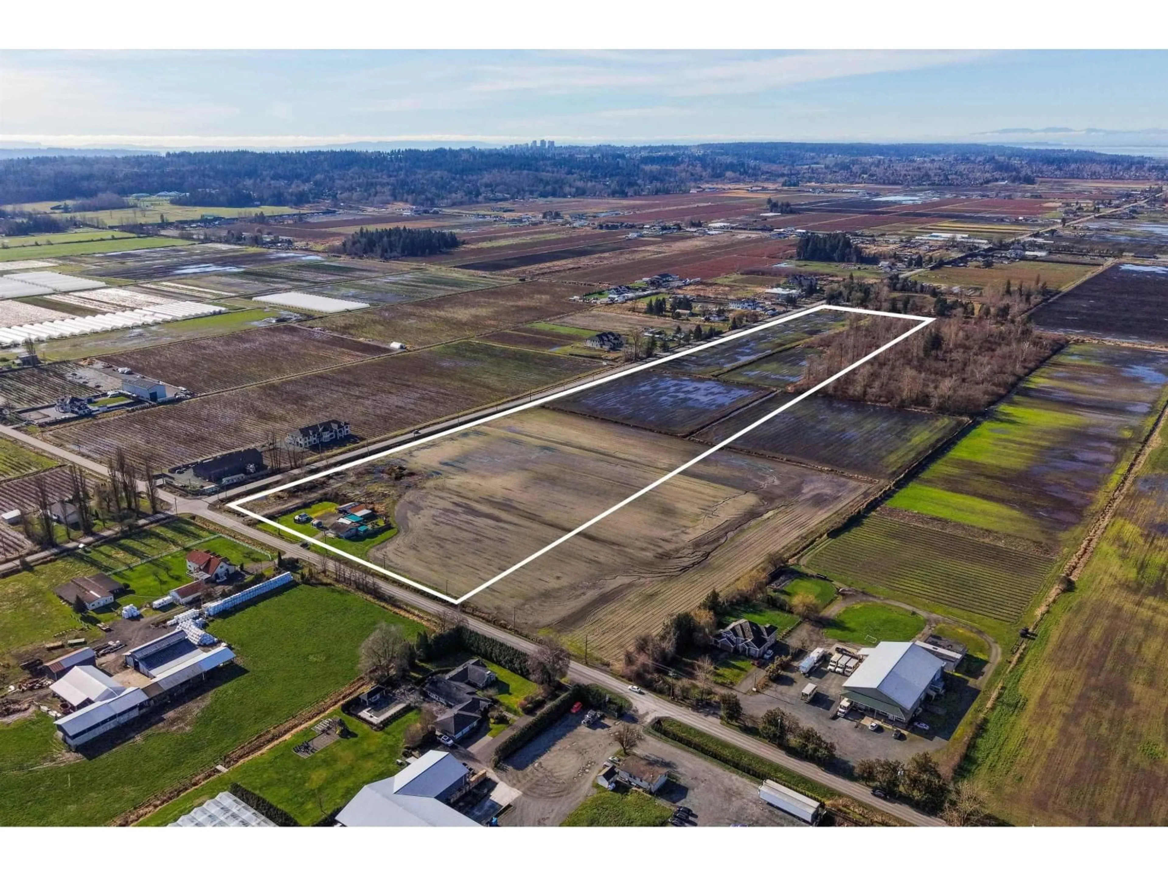 A pic from outside/outdoor area/front of a property/back of a property/a pic from drone, unknown for 4059 184 STREET, Surrey British Columbia V3S0L5