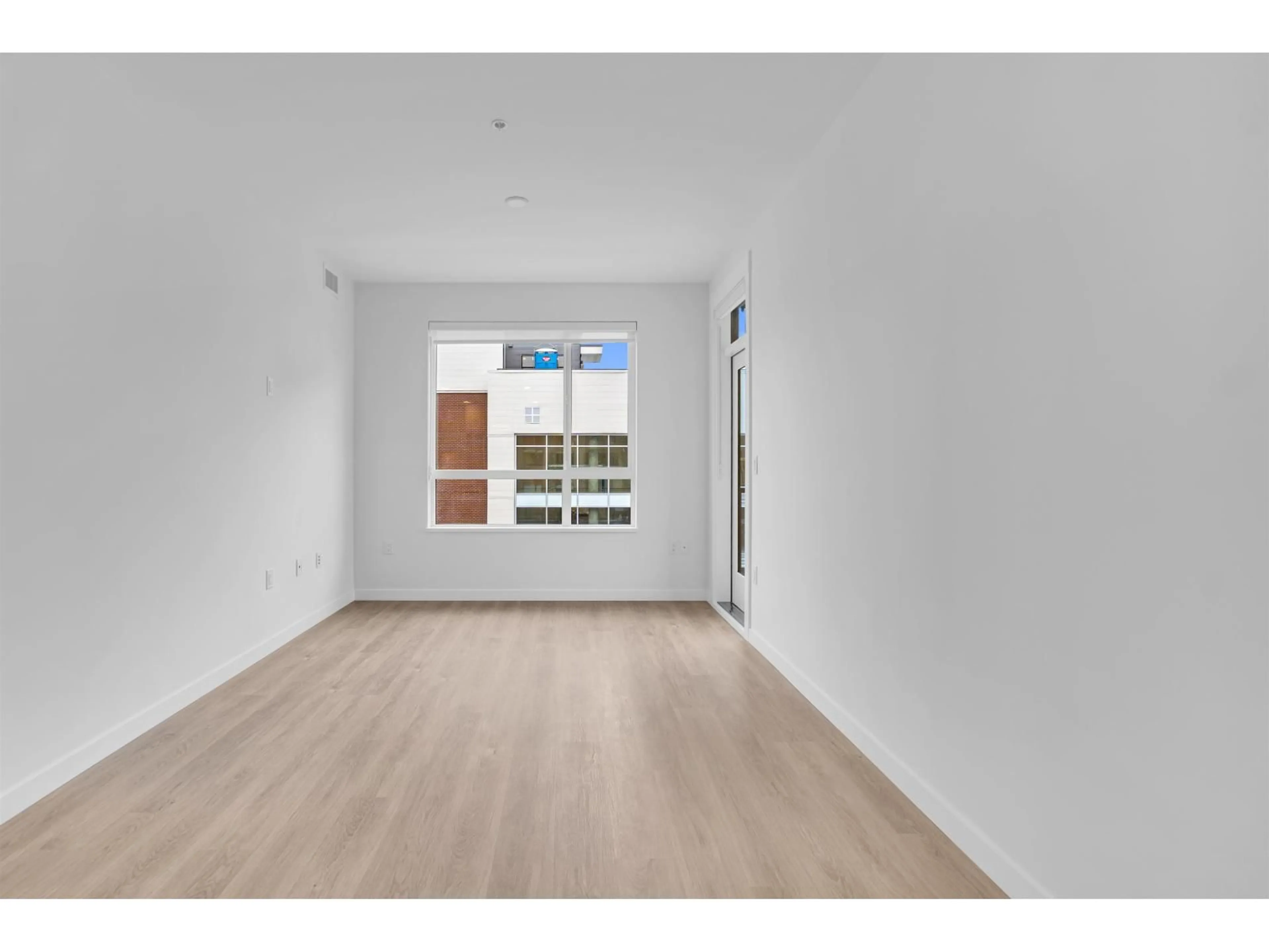 Unknown for 412 - 27249 ALDERGROVE TOWN CENTRE DRIVE, Langley British Columbia V4W3N7