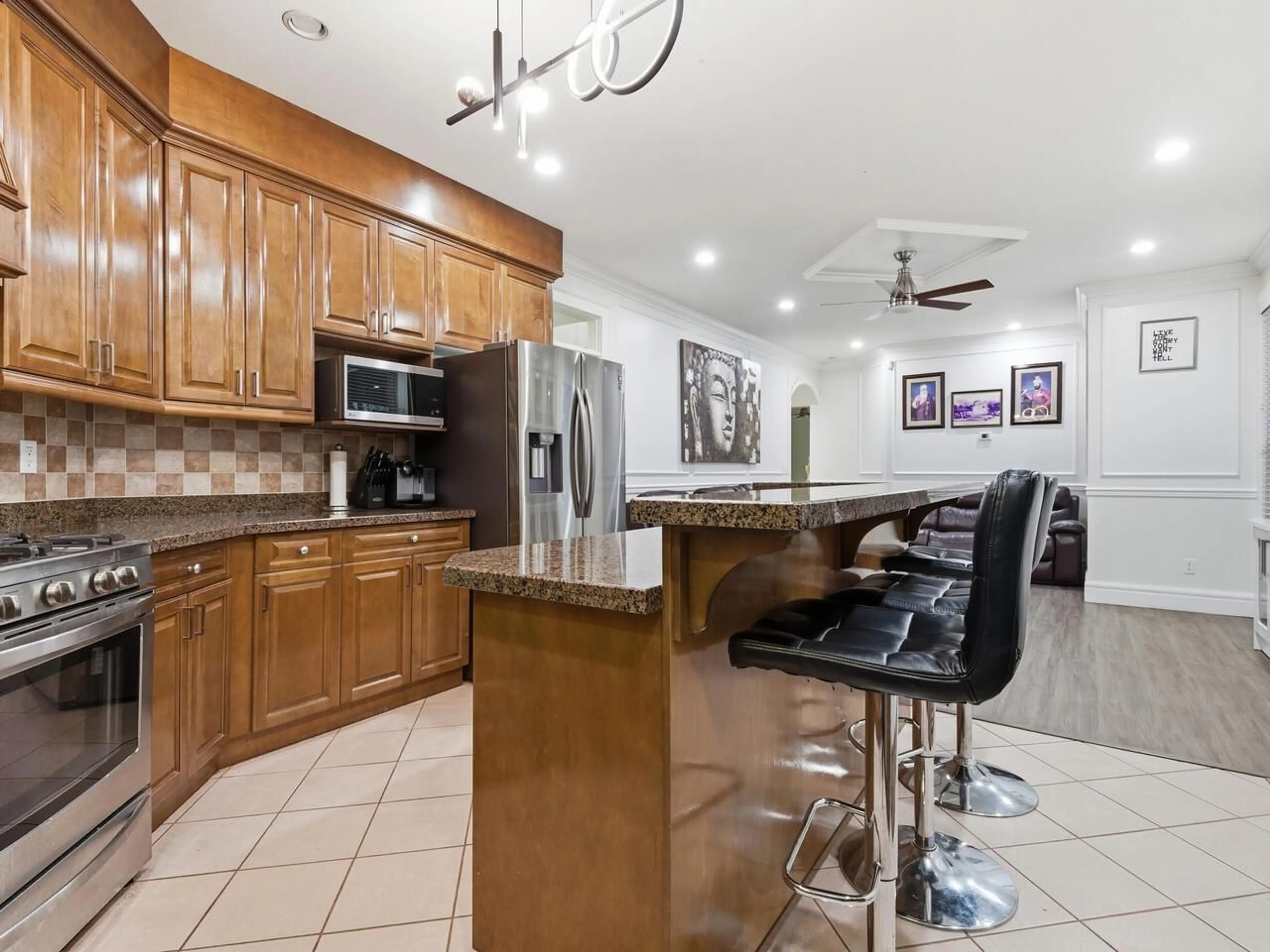 Open concept kitchen, ceramic/tile floor for 7855 112A STREET, Delta British Columbia V4C4Y4