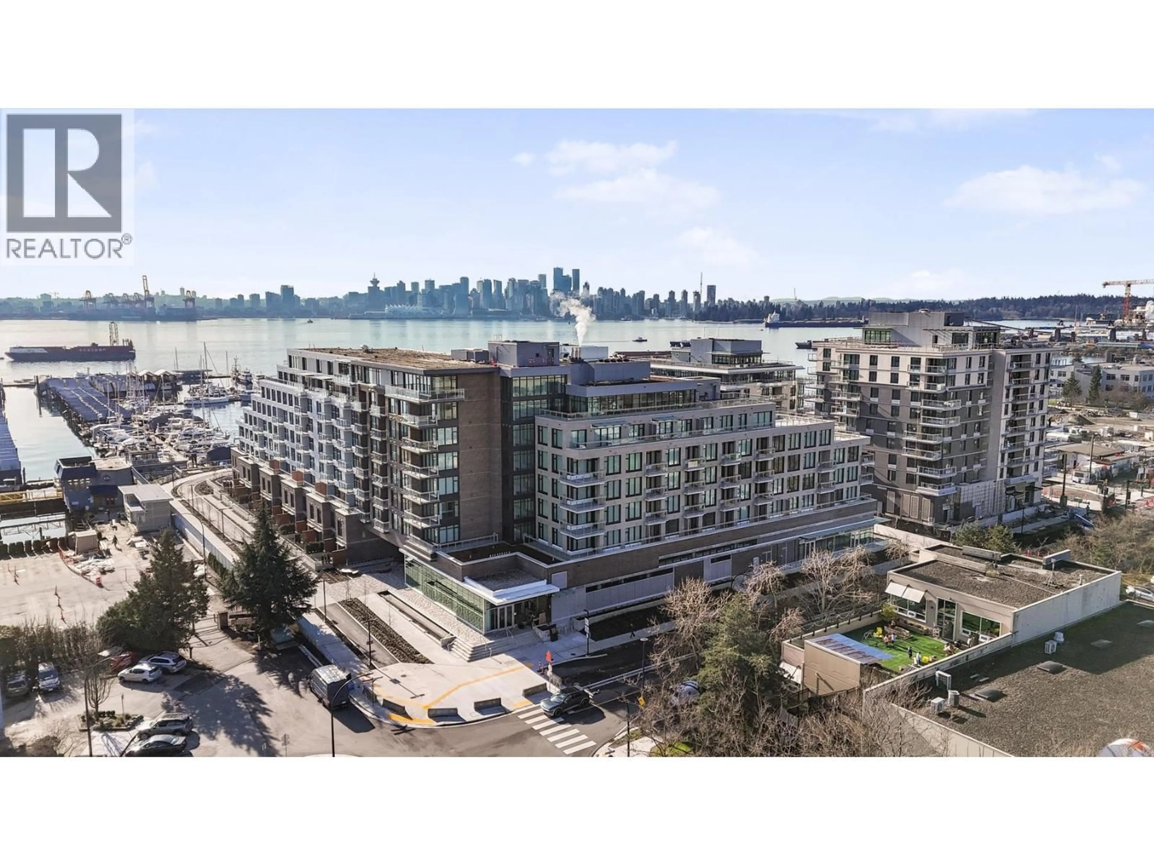 A pic from outside/outdoor area/front of a property/back of a property/a pic from drone, city buildings view from balcony for 325 - 755 HARBOURSIDE DRIVE, North Vancouver British Columbia V7P0G1
