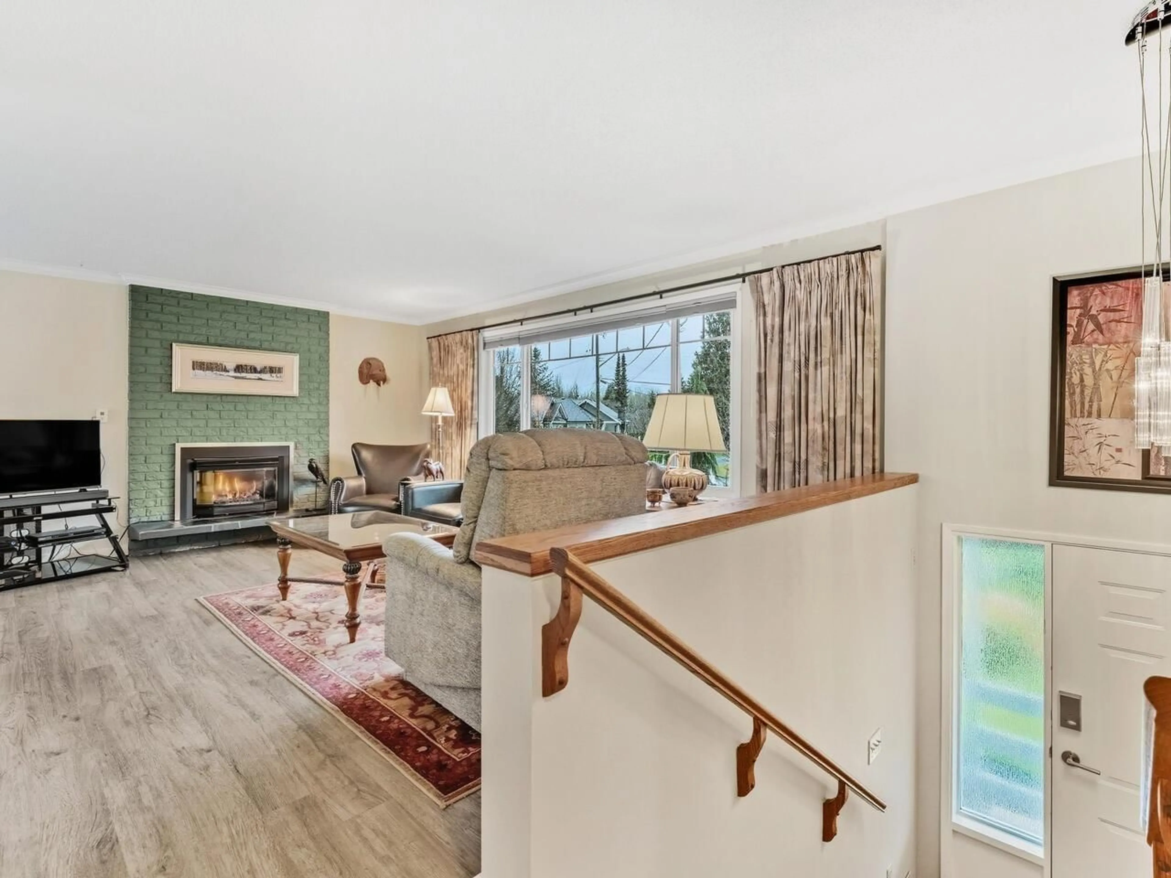 Living room with furniture, unknown for 8884 HADDEN STREET, Langley British Columbia V1M2S5