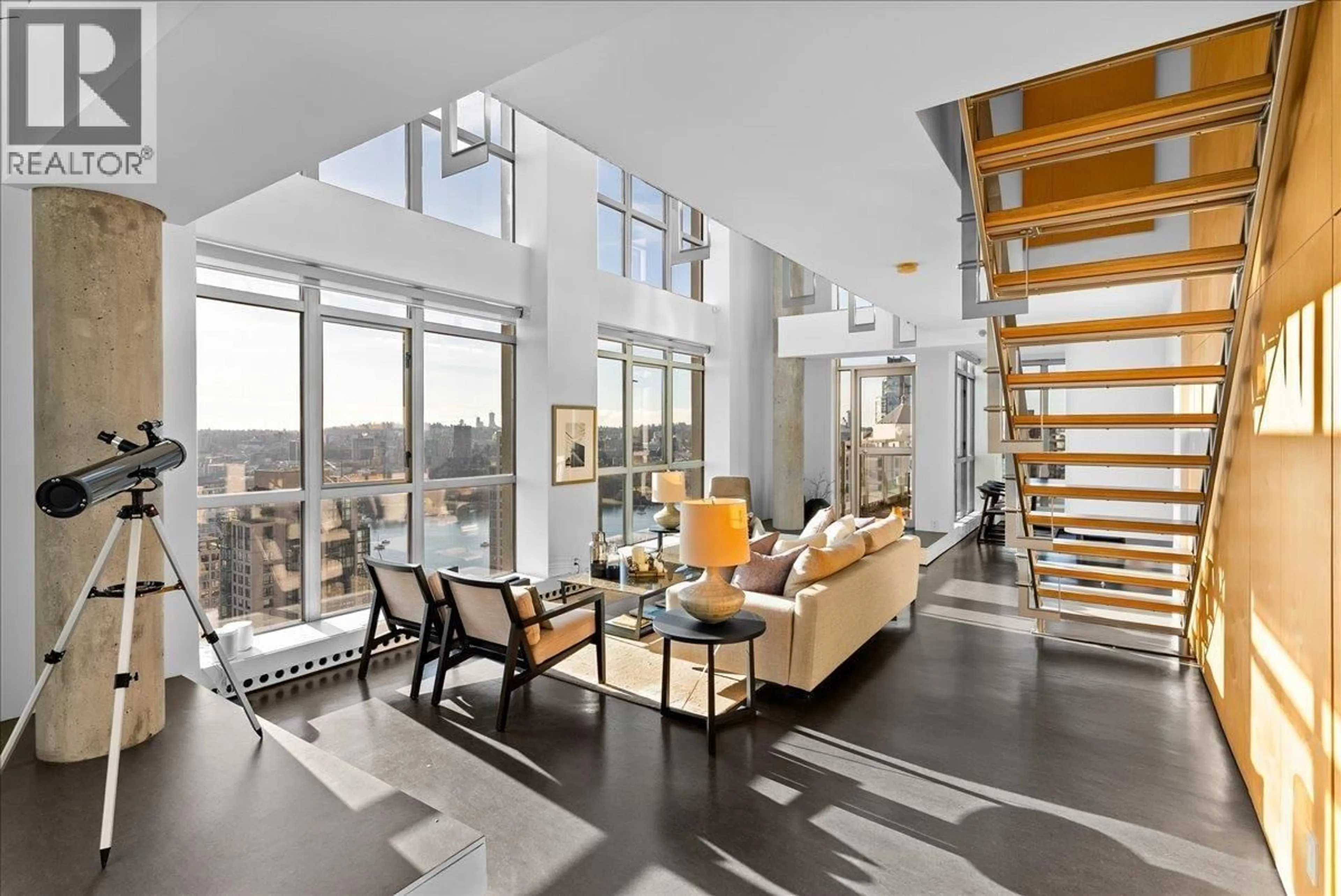 Indoor foyer for PH 2801 - 1238 RICHARDS STREET, Vancouver British Columbia V6B6M6