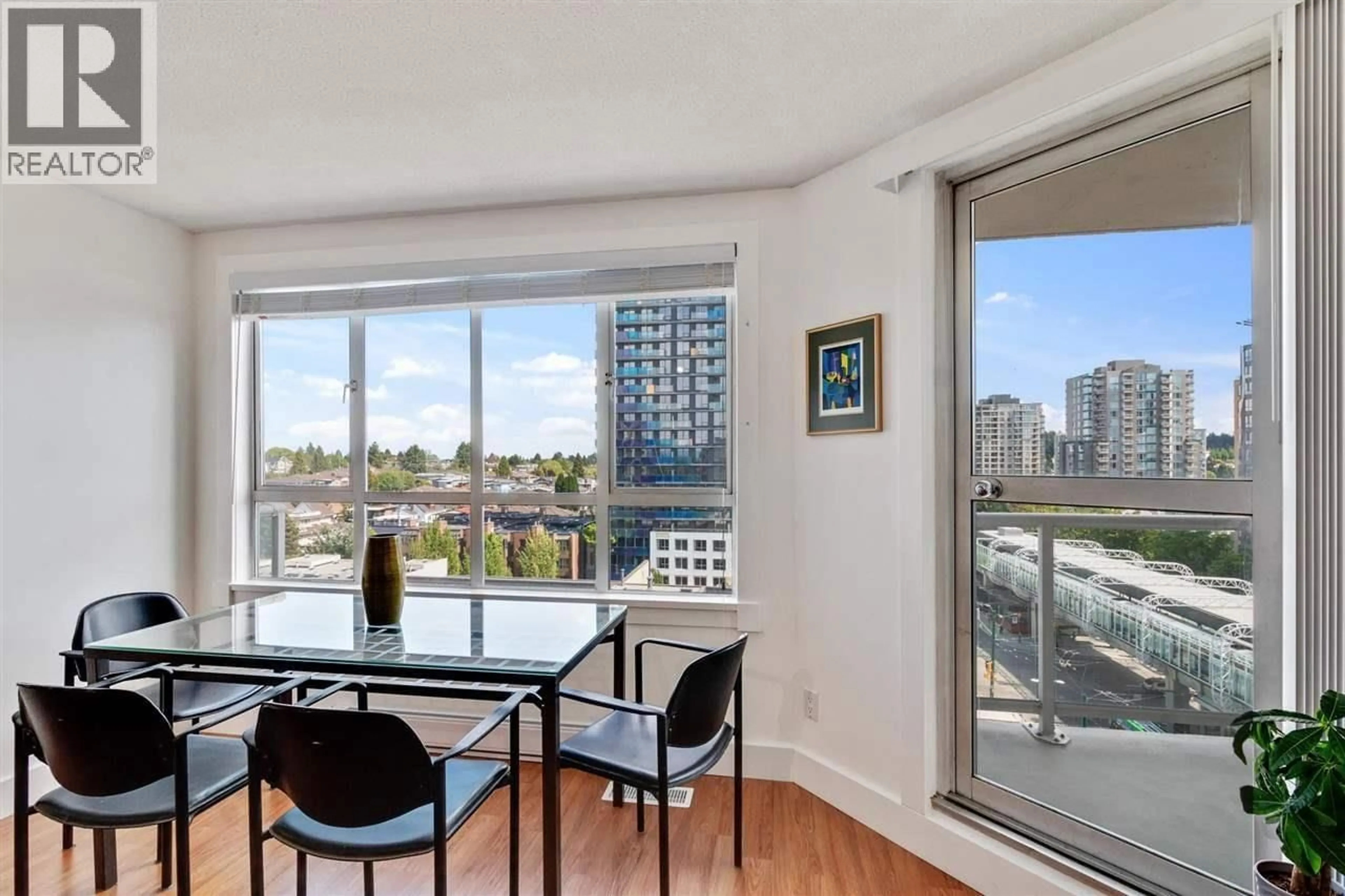 A pic of a room for 1001 - 3455 ASCOT PLACE, Vancouver British Columbia V5R6B7